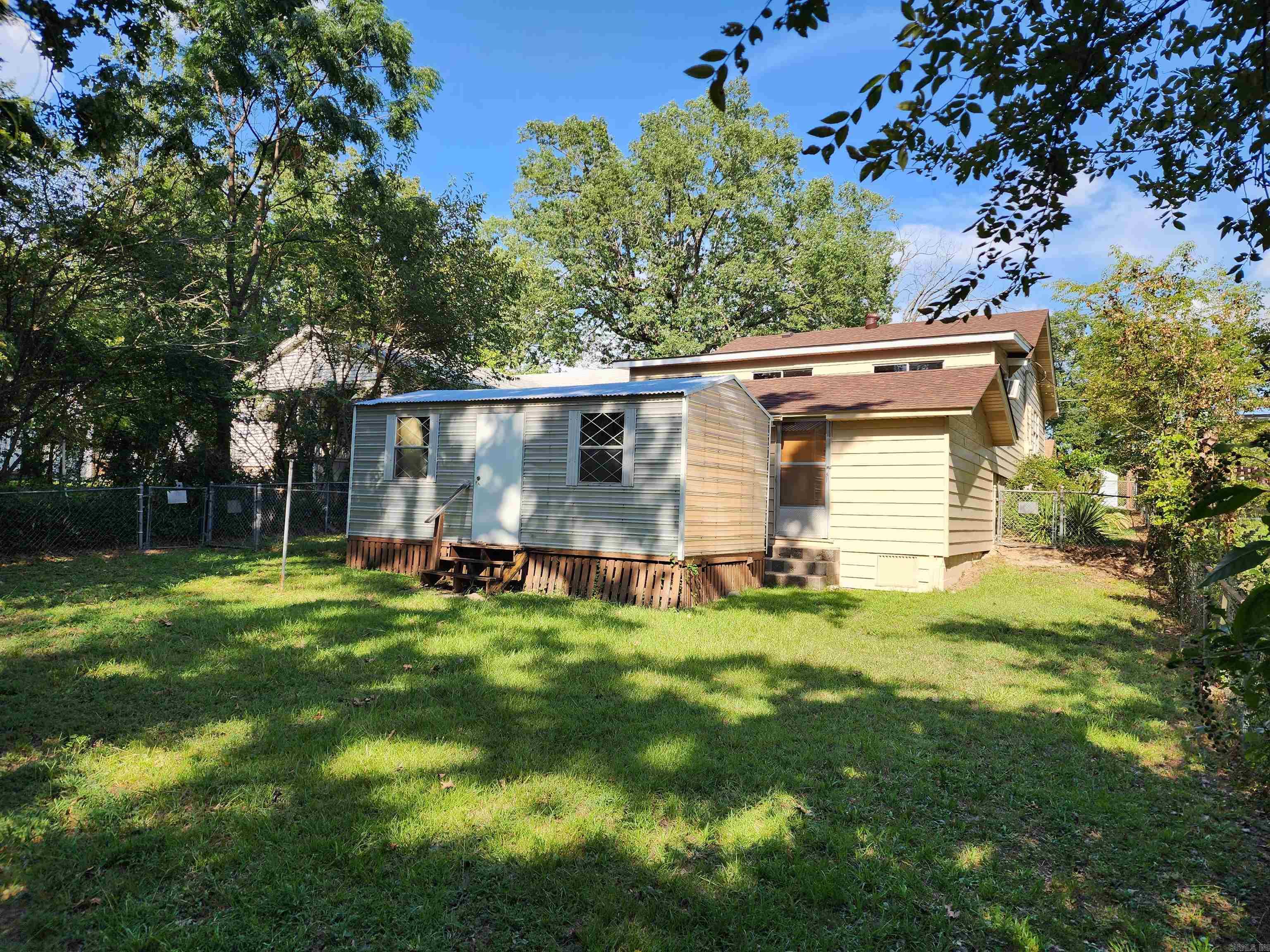 DIERKS HAYS 2ND - Residential
