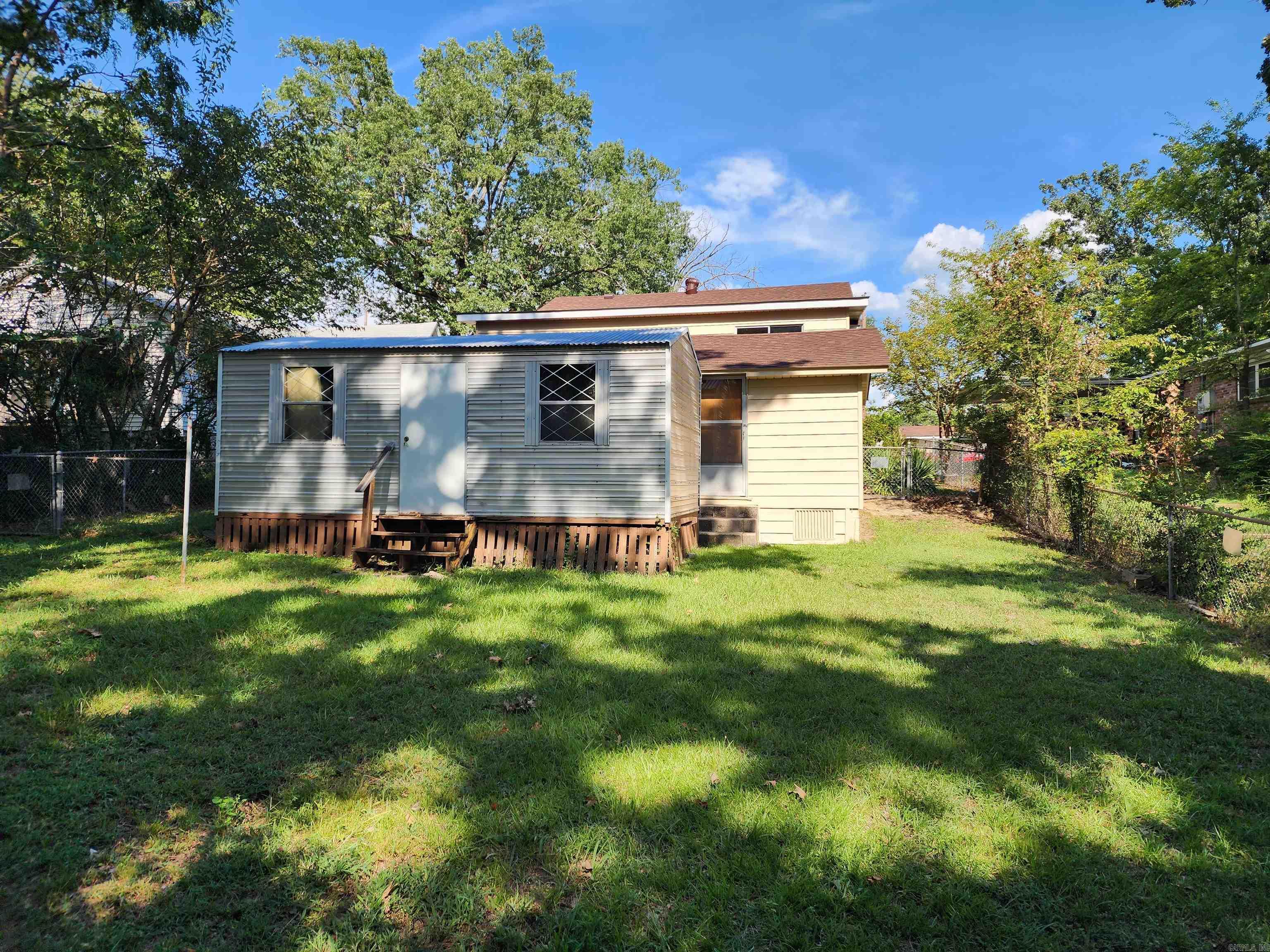 DIERKS HAYS 2ND - Residential