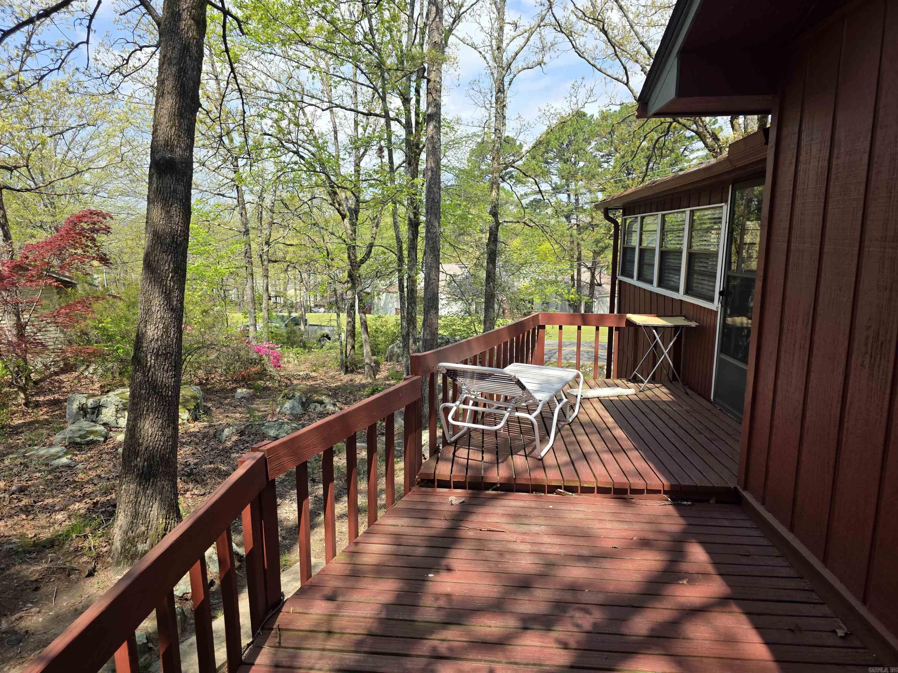 LAKEWOOD HILLS - Residential
