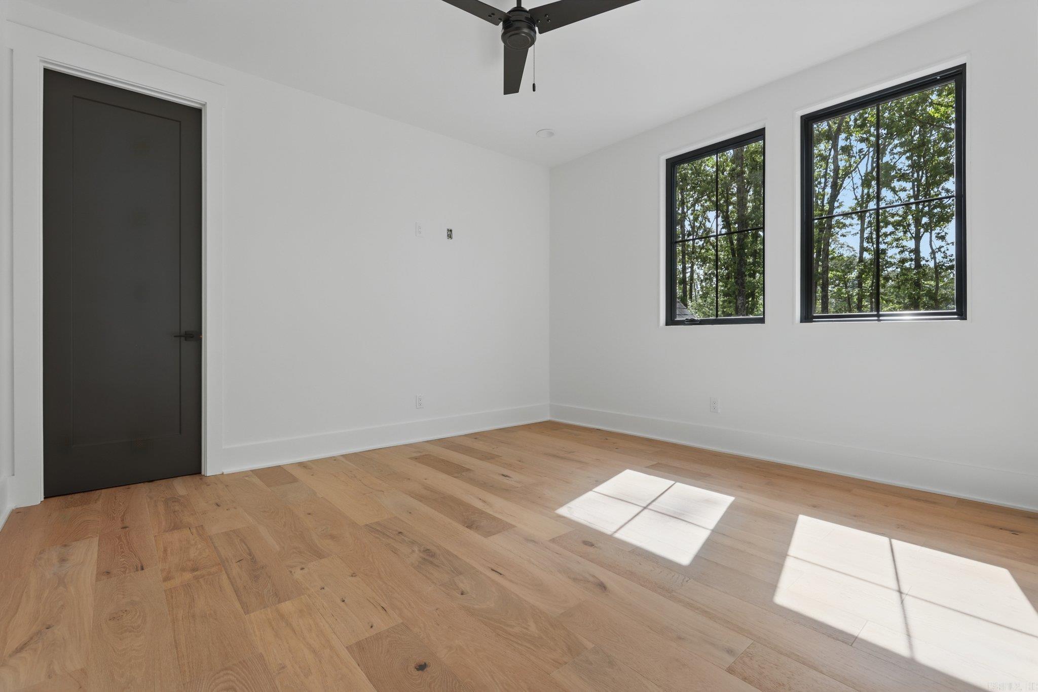 HAZEL OAK - Residential