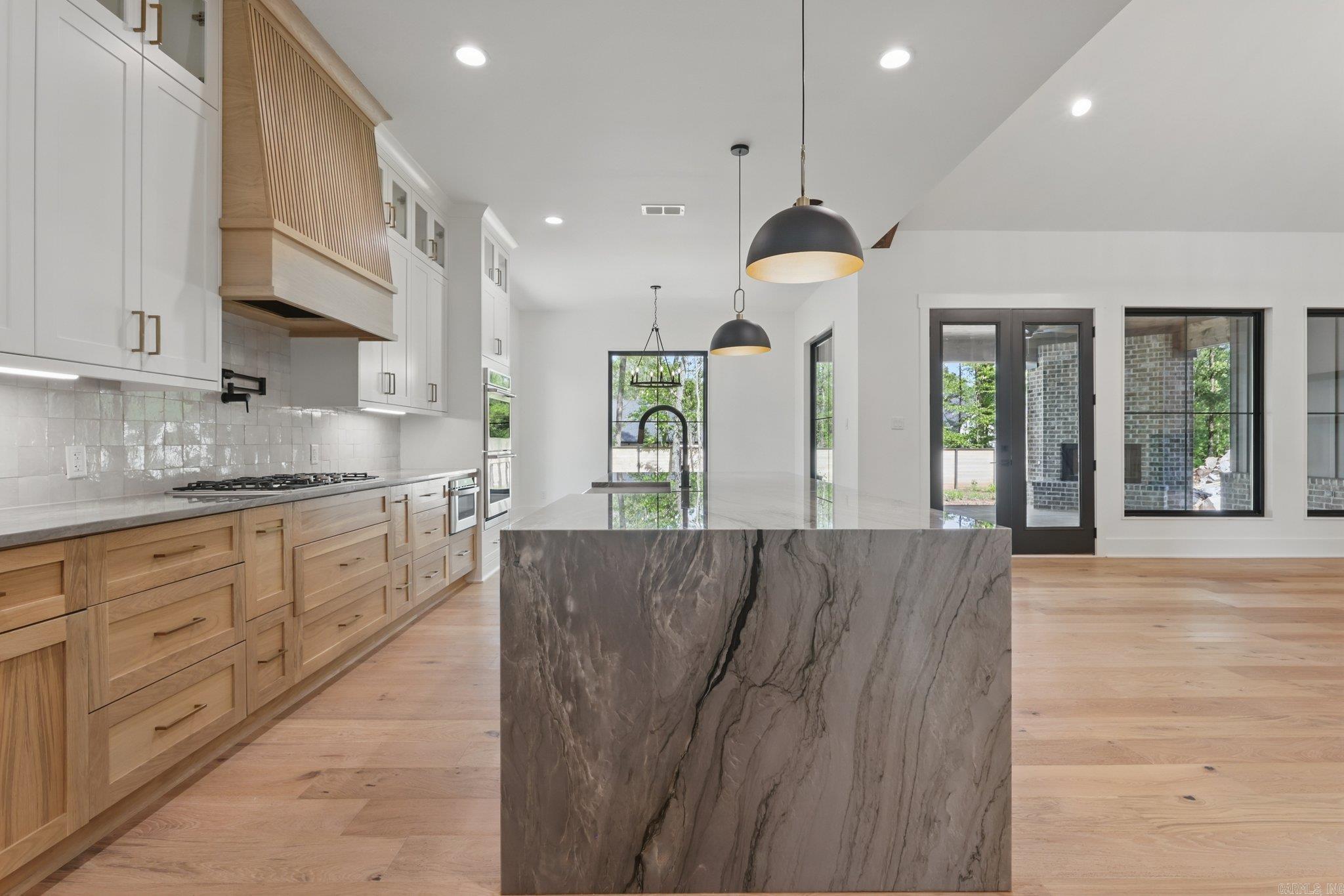 HAZEL OAK - Residential