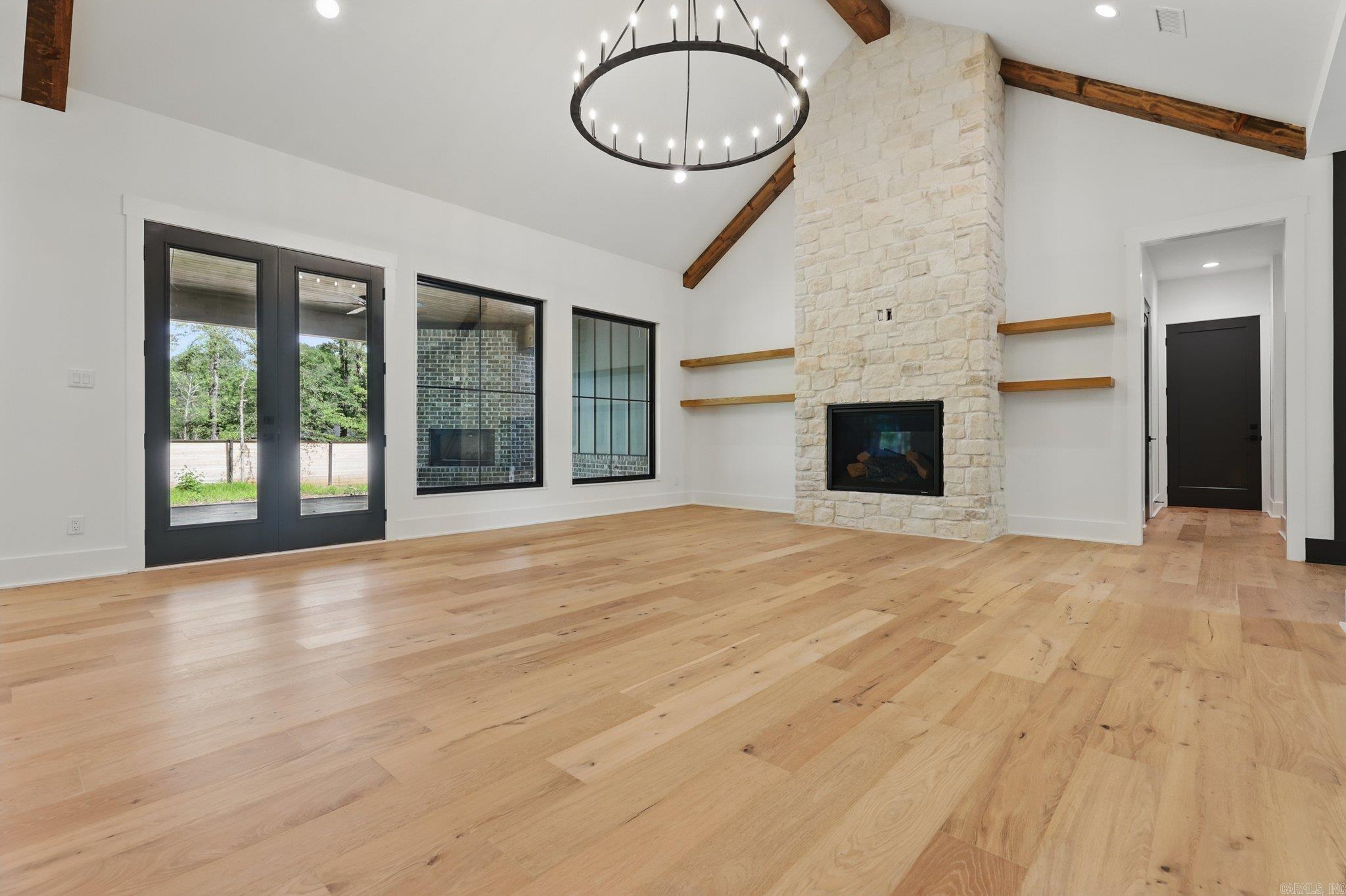 HAZEL OAK - Residential