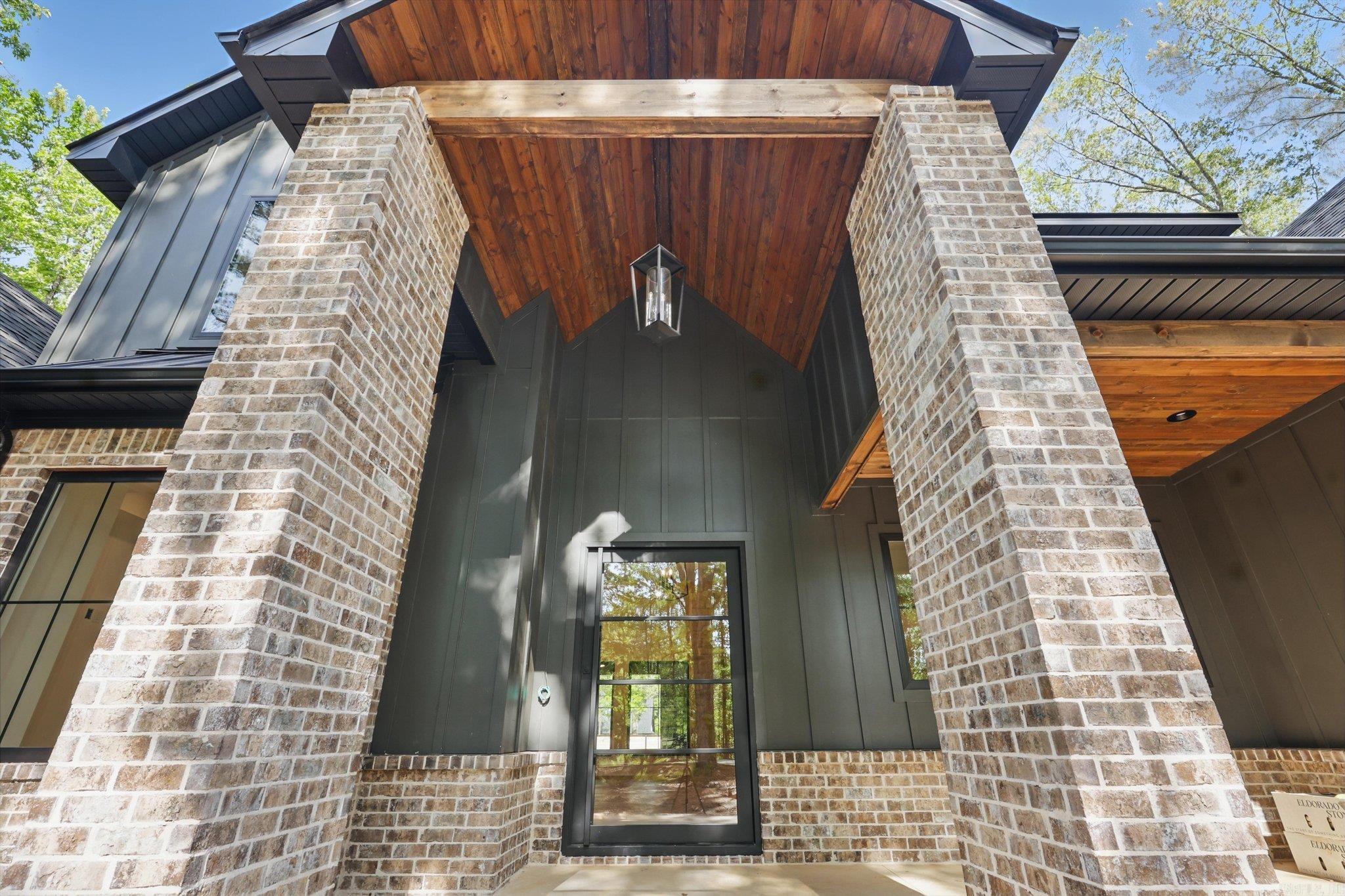HAZEL OAK - Residential