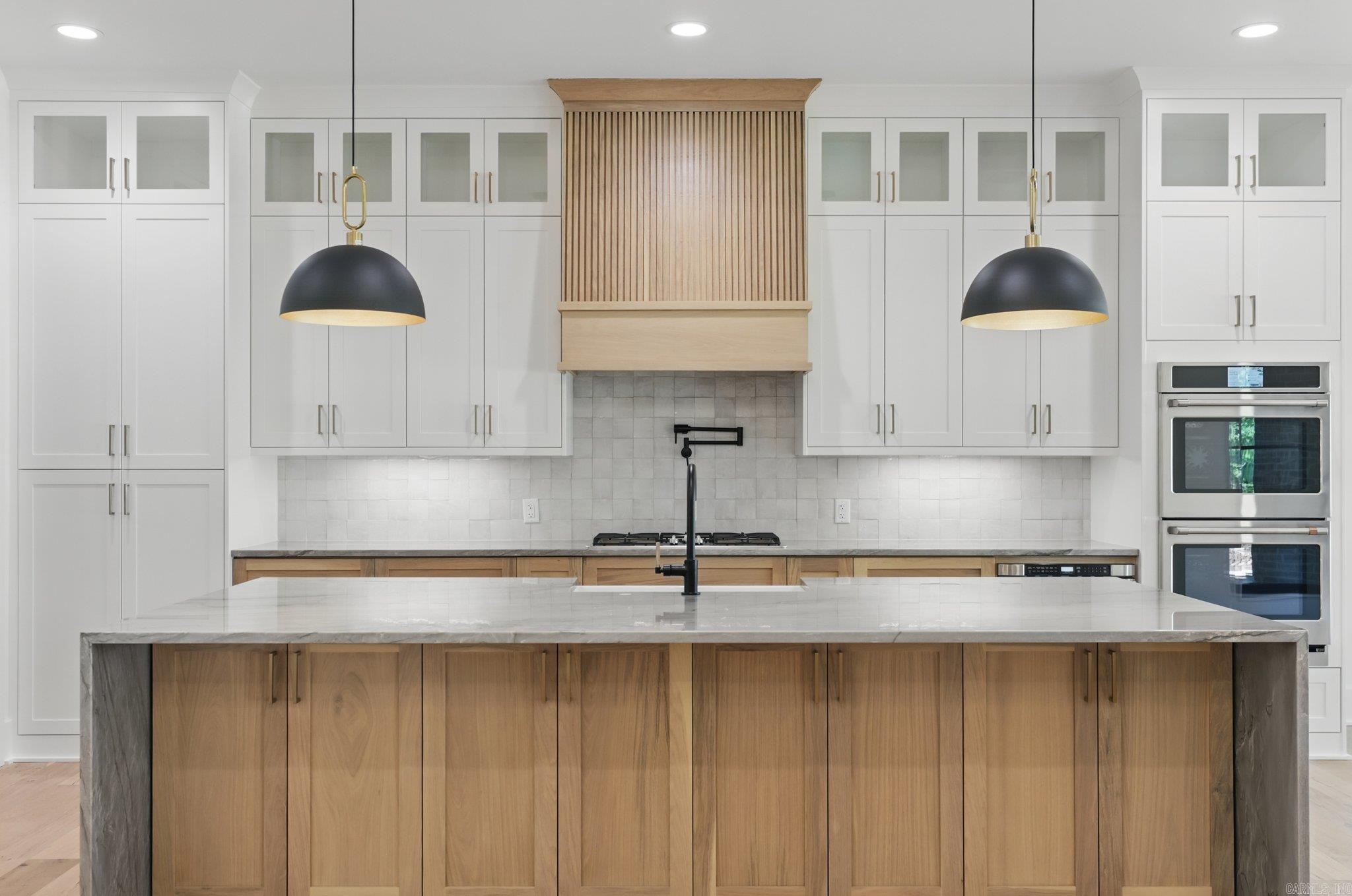 HAZEL OAK - Residential