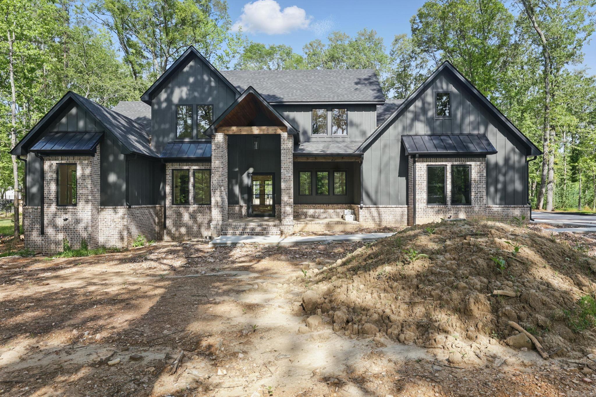 HAZEL OAK - Residential