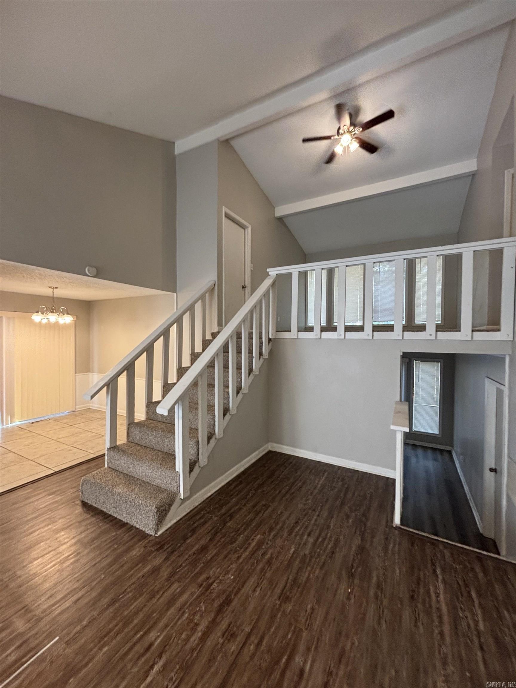 FOXWOOD J - Residential