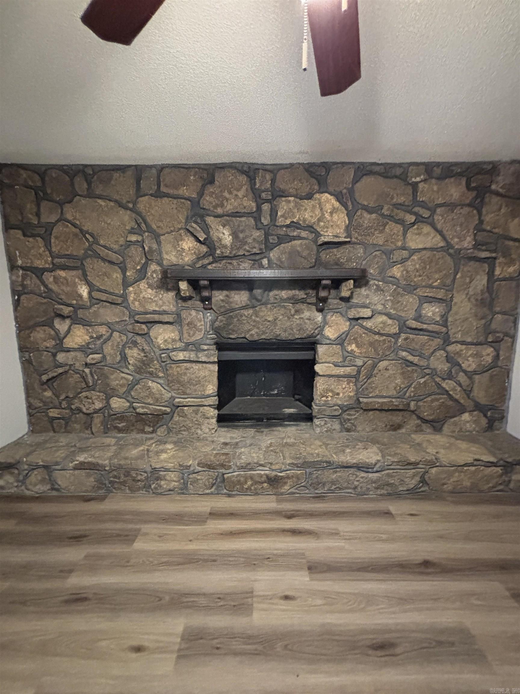 FOXWOOD J - Residential