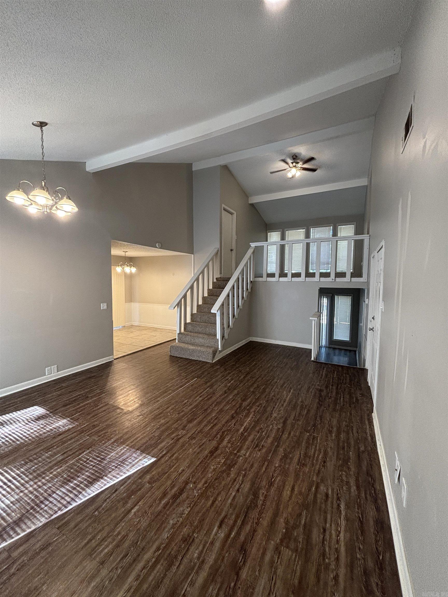 FOXWOOD J - Residential