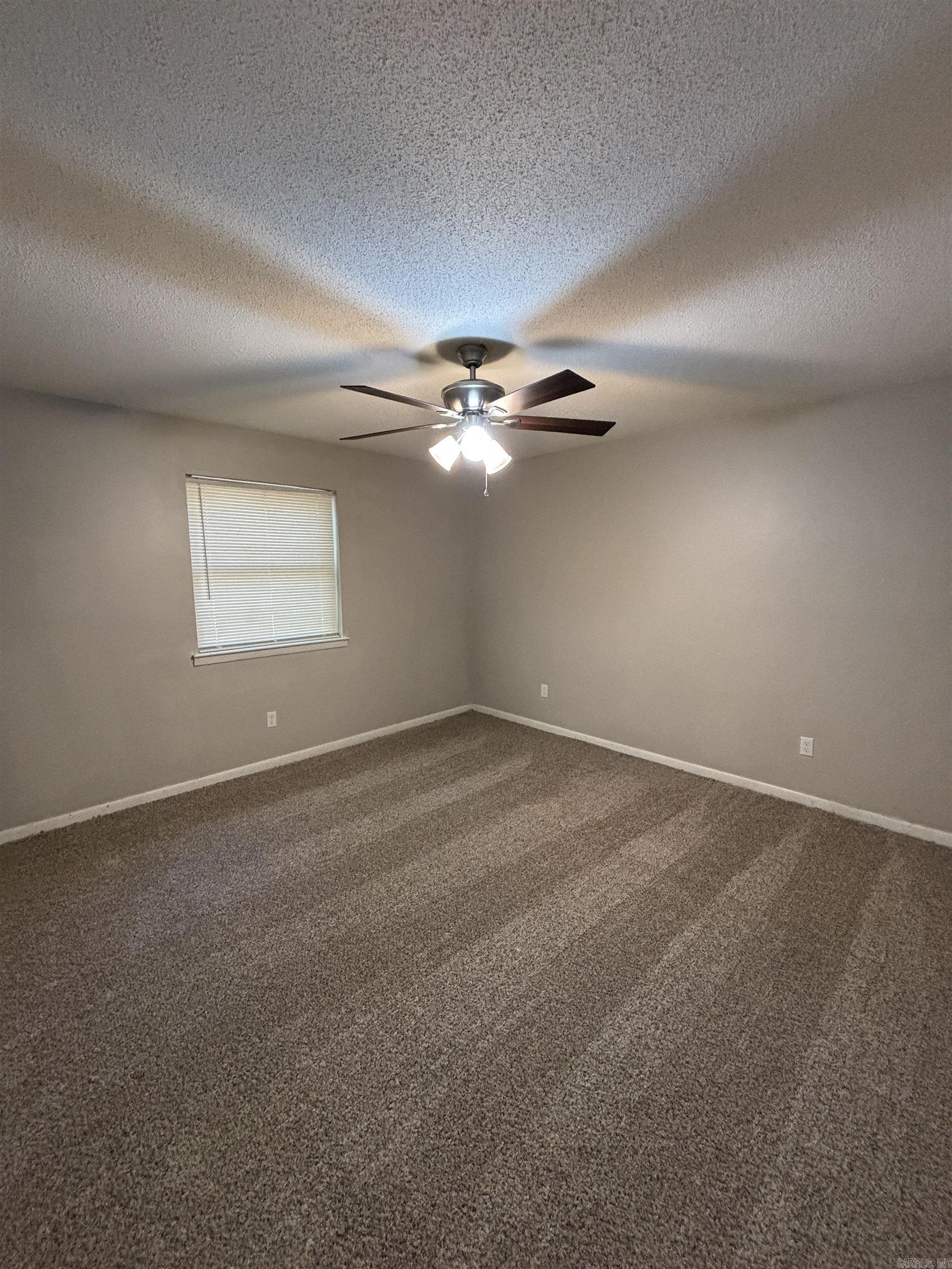 FOXWOOD J - Residential