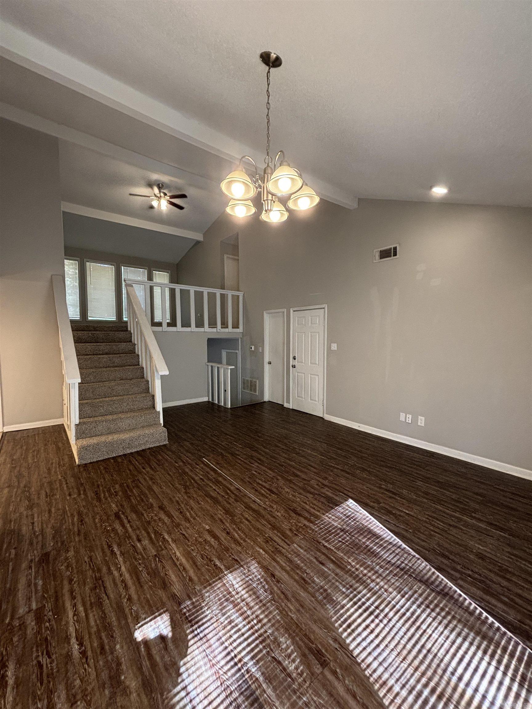 FOXWOOD J - Residential