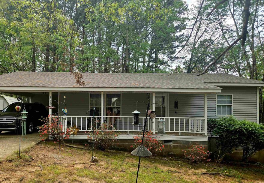 Cozy 2 bedroom, 1 bath home in Heber Springs, Arkansas. This home has an open floor plan with a spacious living area and a separate utility room. It comes with major updates already done for you, including a new roof, new A/C unit, new waterlines, and freshly cleaned air ducts. These improvements make the home feel solid, clean, and ready for a new owner.  All appliances are less than three years old, barely used, in like new condition, and include the original owner manuals. All stay with the home.  The home sits within walking distance of Spring Park and is only a short drive from the schools and Sandy Beach. It is a comfortable, low maintenance place in a great location.