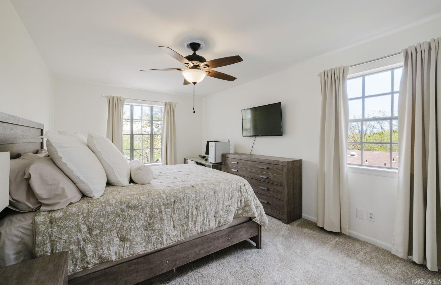 PLEASANT FOREST - Residential