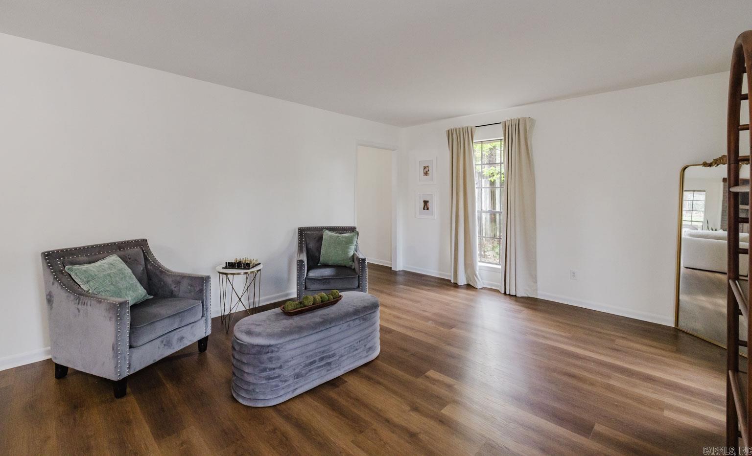 PLEASANT FOREST - Residential