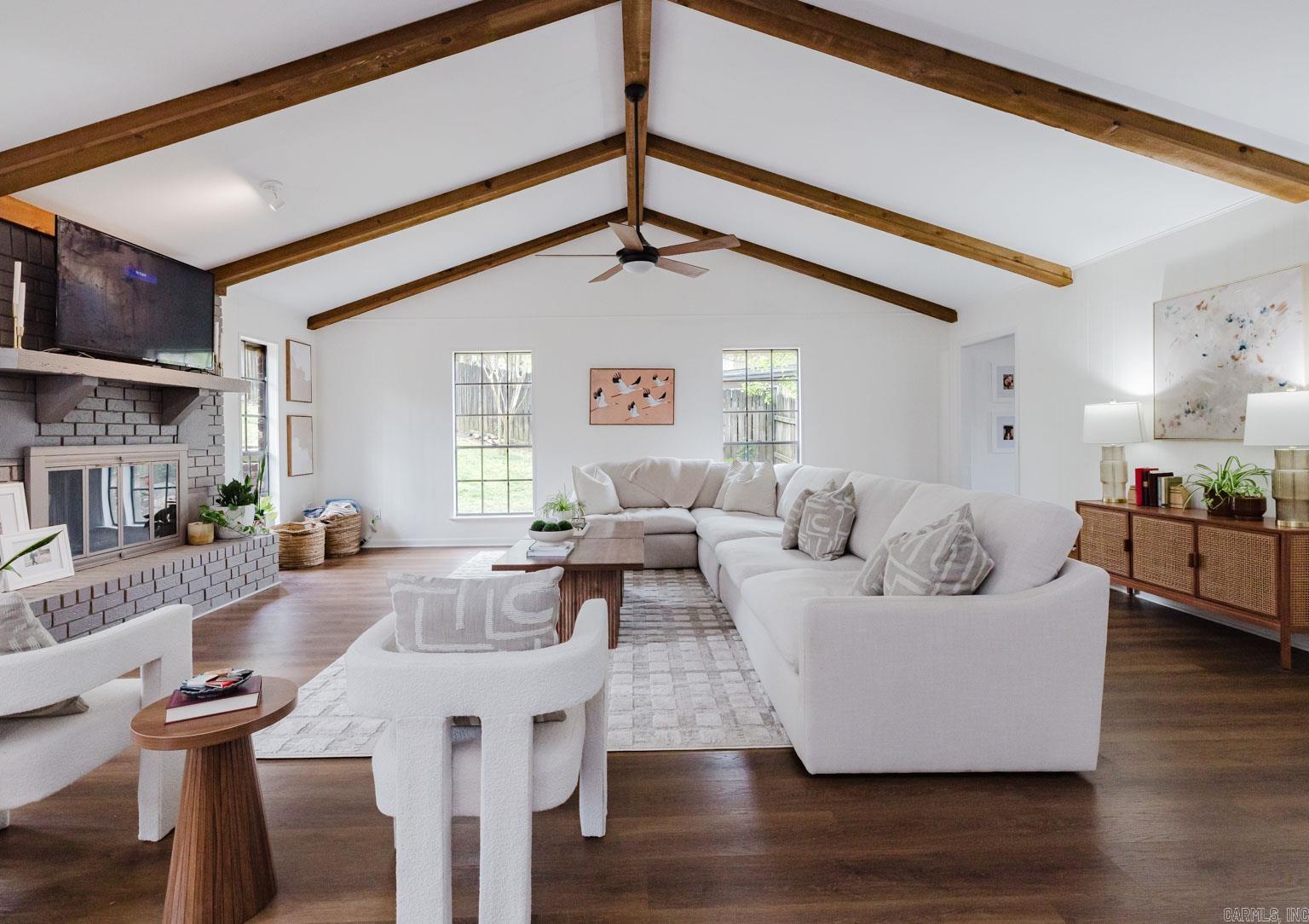 PLEASANT FOREST - Residential