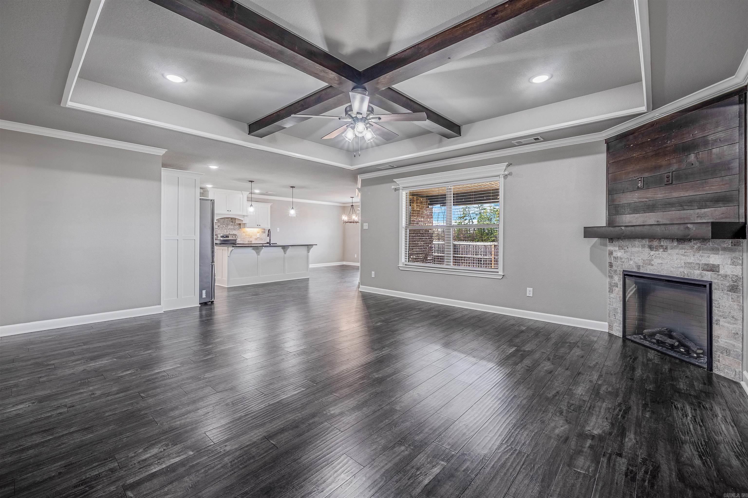 HERITAGE MEADOWS - Residential