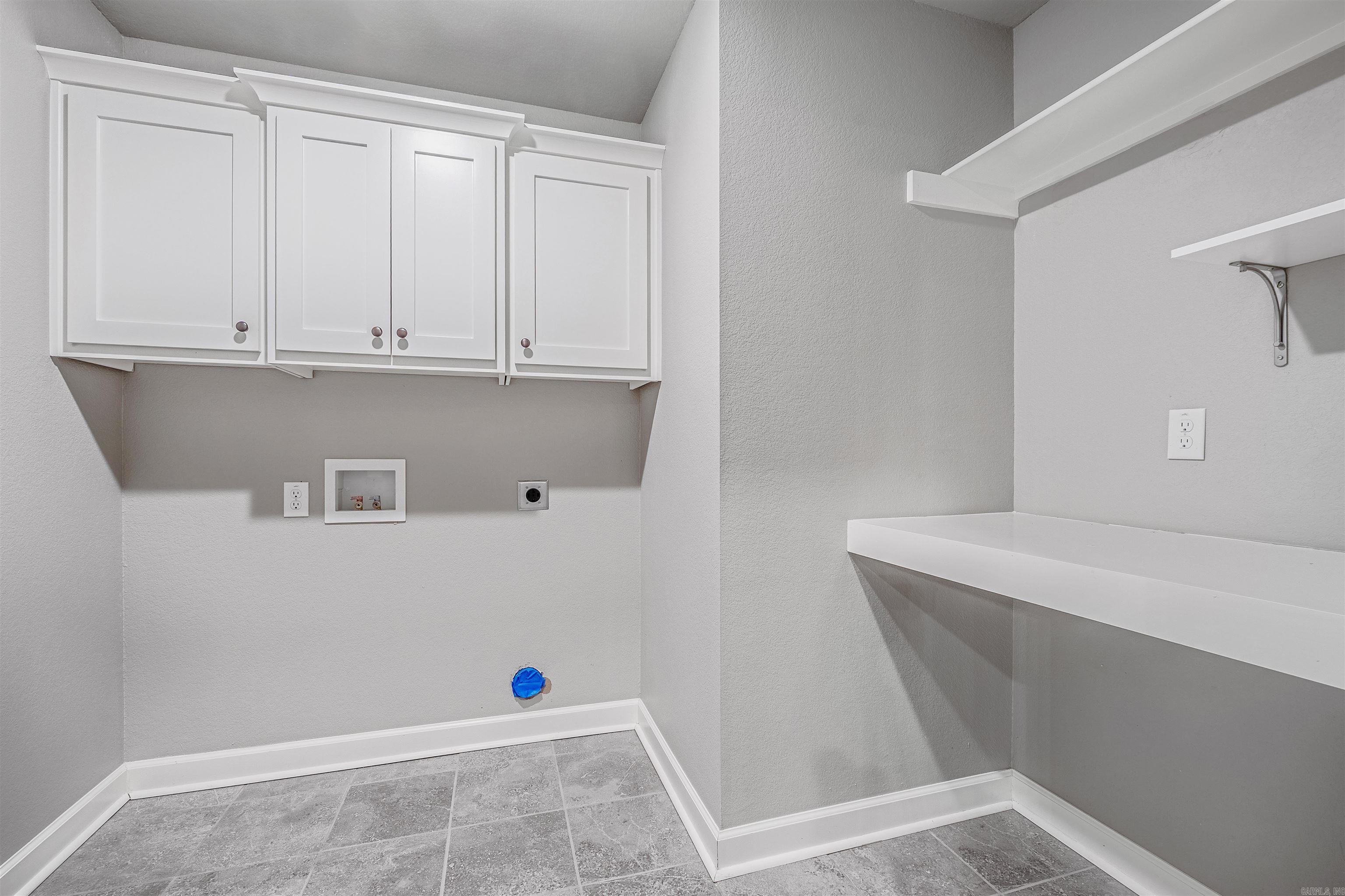 HERITAGE MEADOWS - Residential