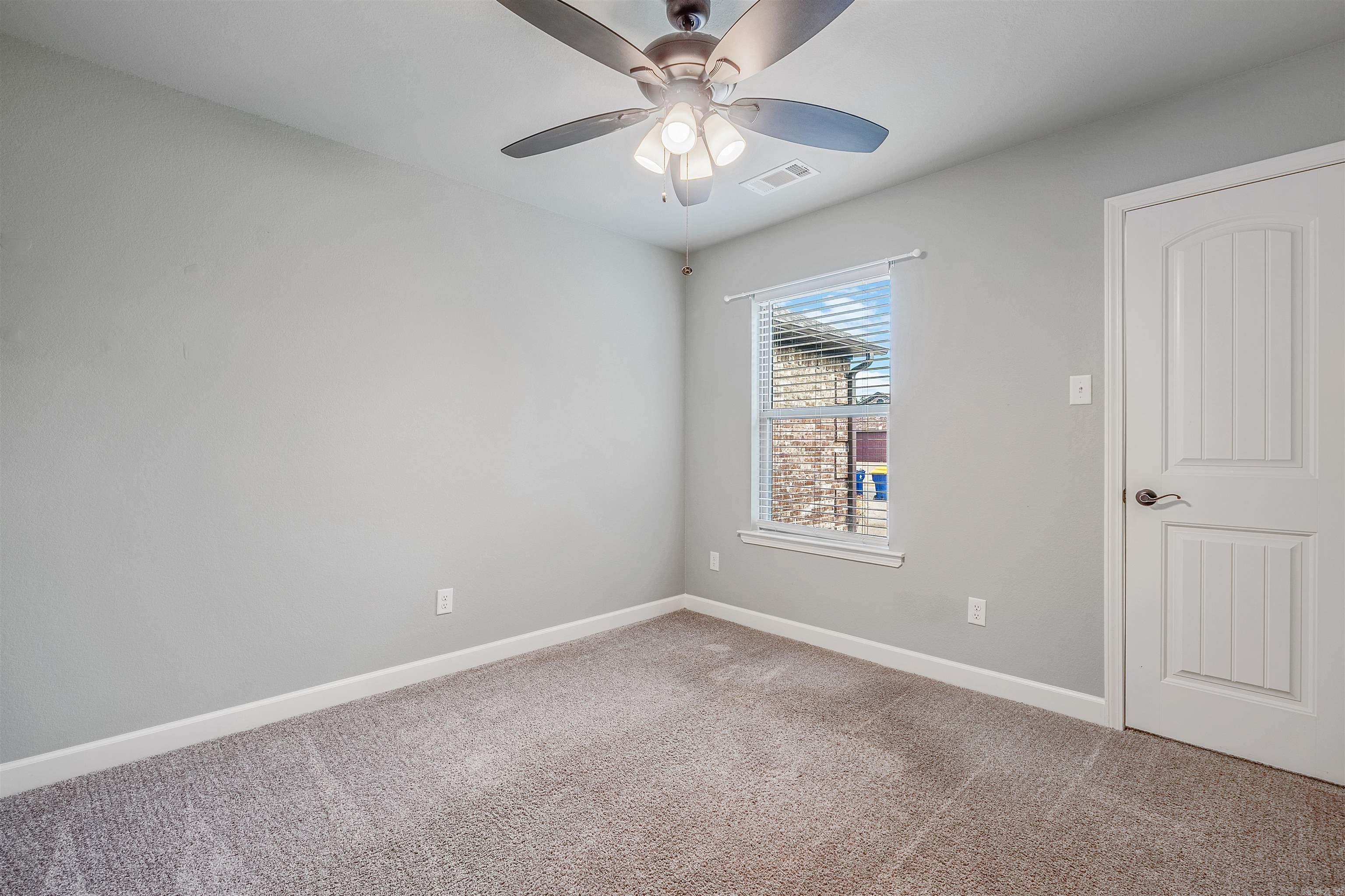 HERITAGE MEADOWS - Residential