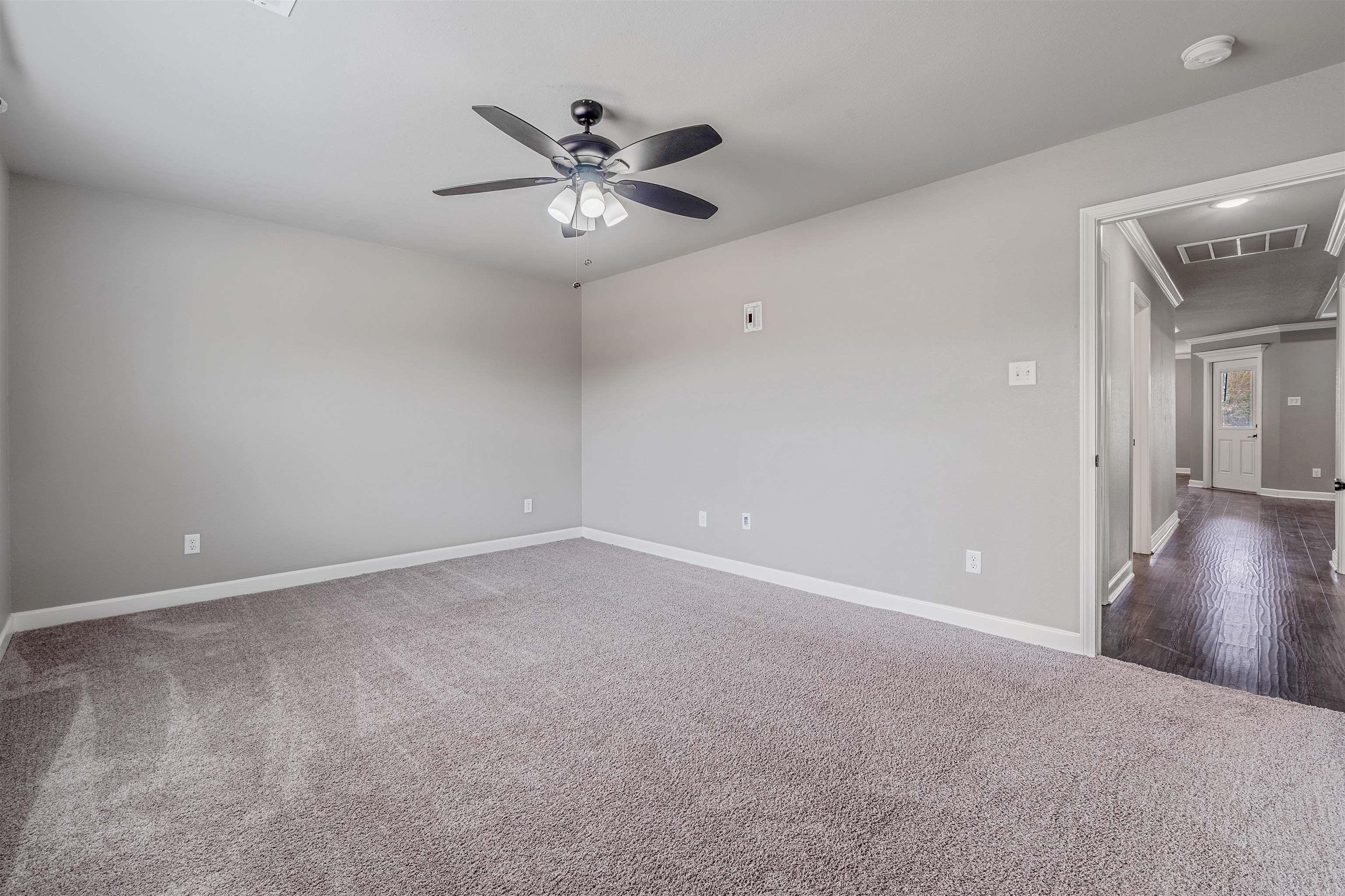 HERITAGE MEADOWS - Residential