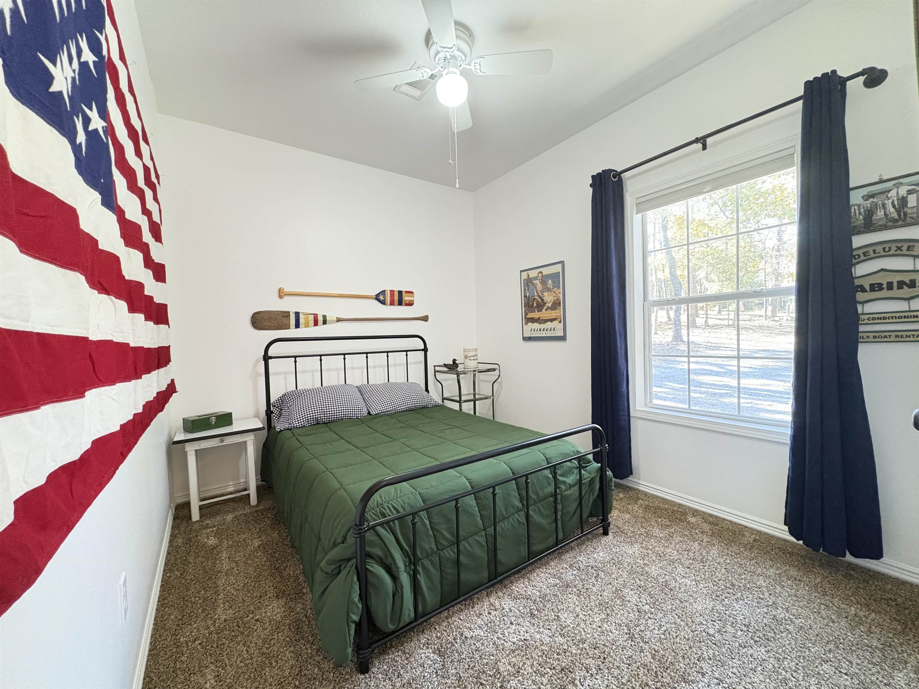 WEST LAKE - Residential