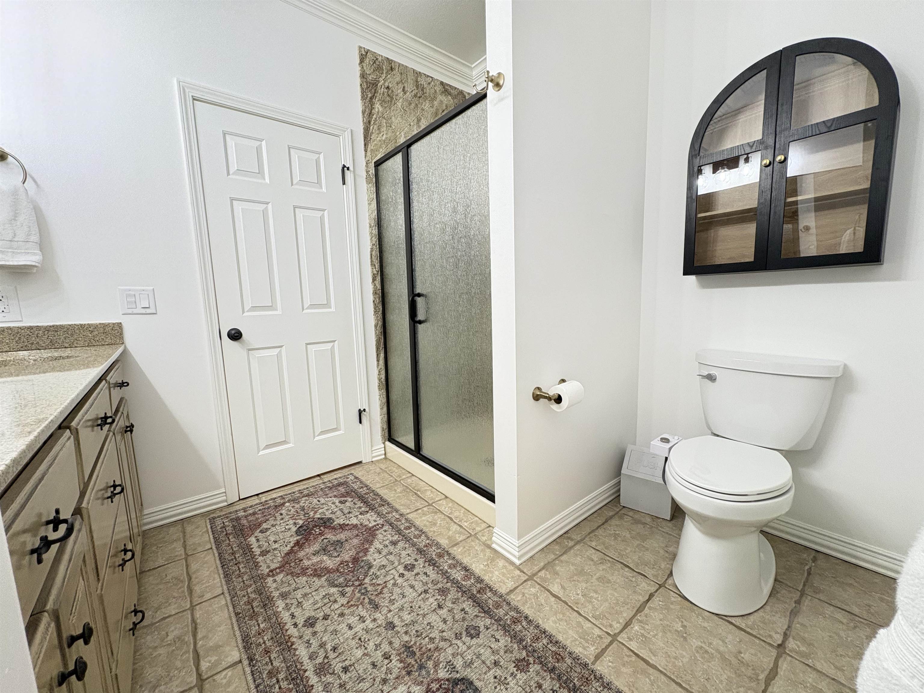 WEST LAKE - Residential