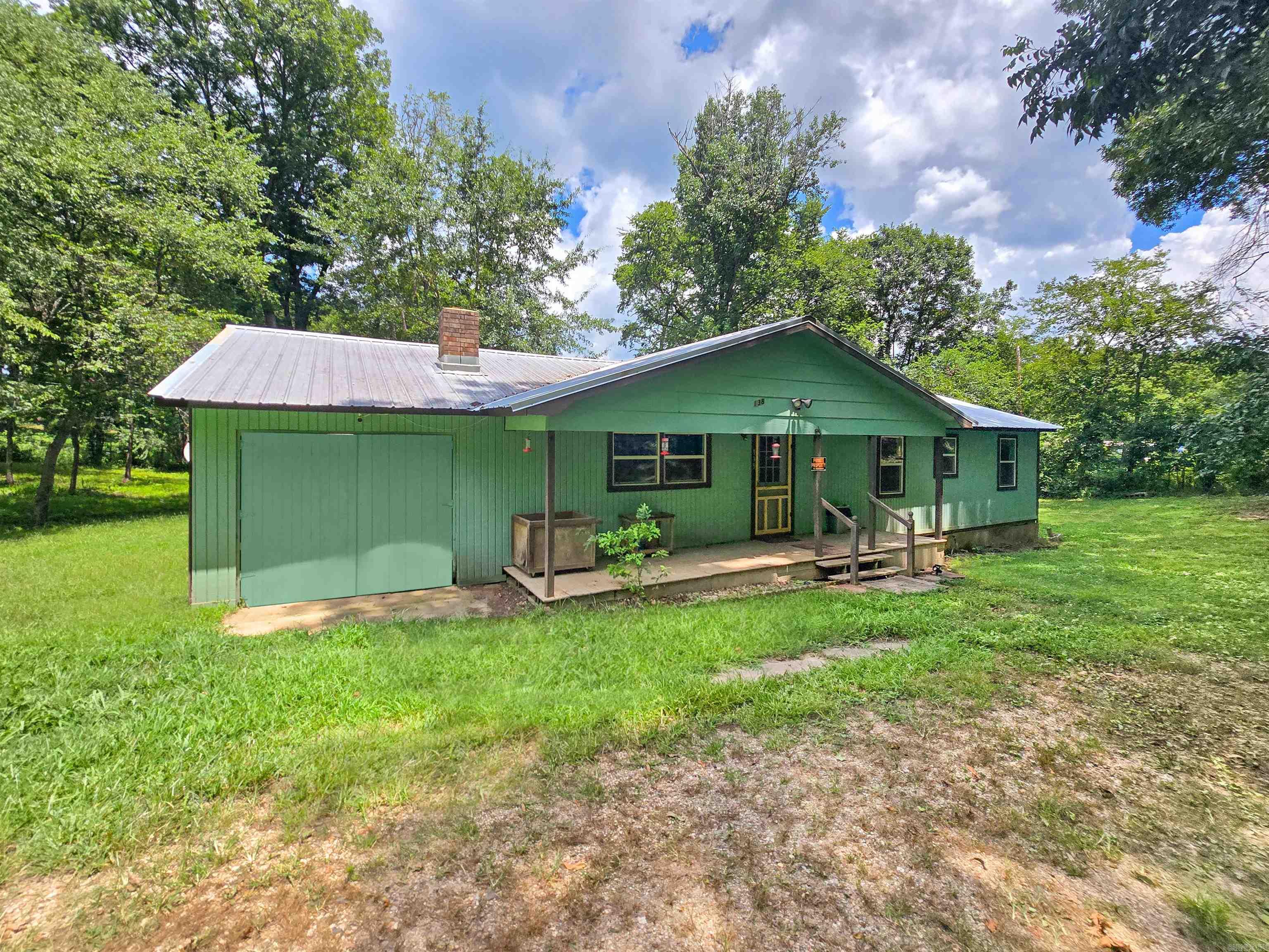 Rare find! Cute, well kept, and affordable 3 bed 2 bath in sought after Magnet Cove School District. Sitting on one beautiful acre, you'll have plenty of room for a garden and for your kids and pets to run around. 15 minutes from Hot Springs and 10 minutes to interstate 30 for easy travel. Metal roof, attached workshop, quiet street, and a recent partial remodel- you're going to want to see this one! AGENTS SEE REMARKS FOR SHOWING INSTRUCTIONS
