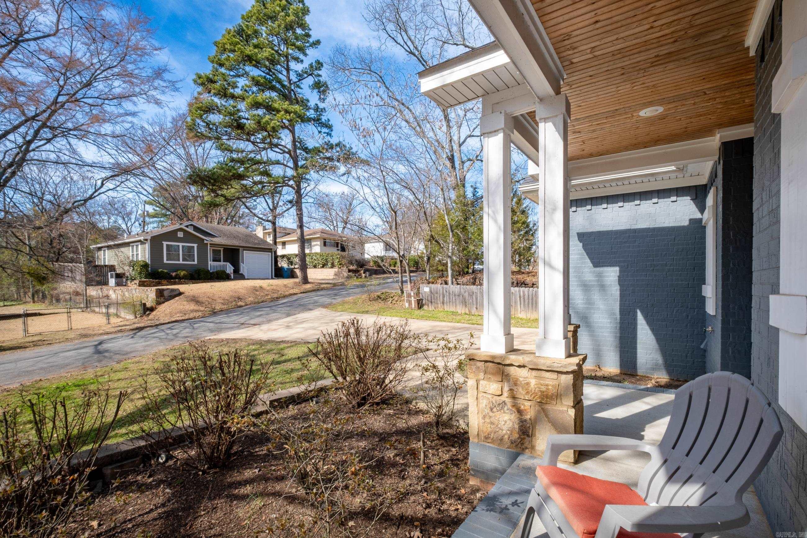 LINCOLN PARK - Residential