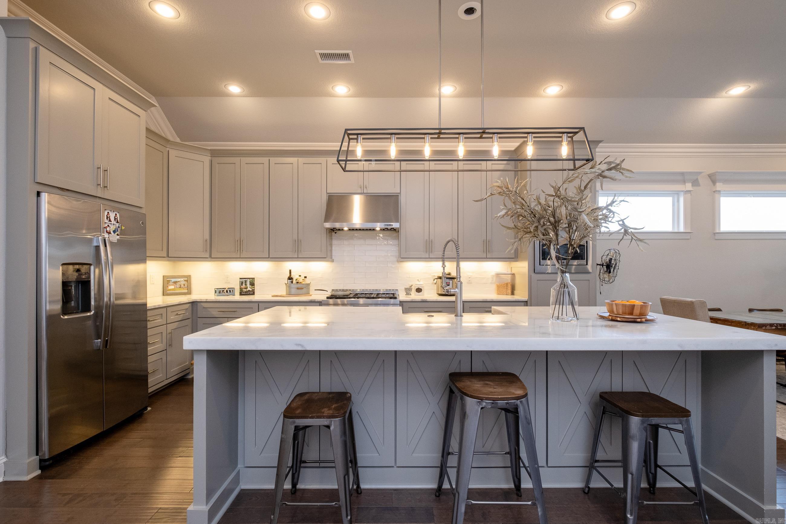 LINCOLN PARK - Residential