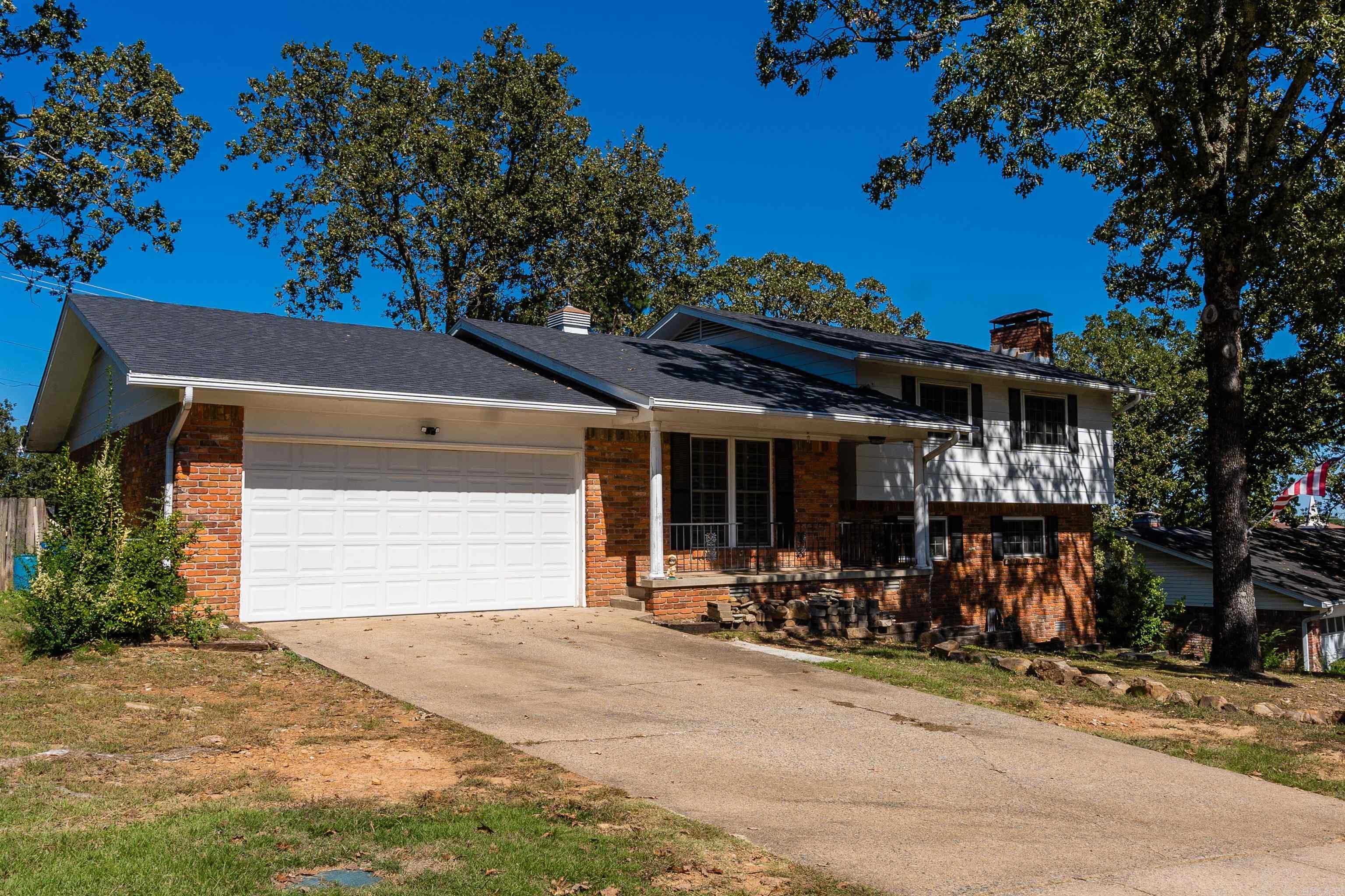 LAKEWOOD - Residential