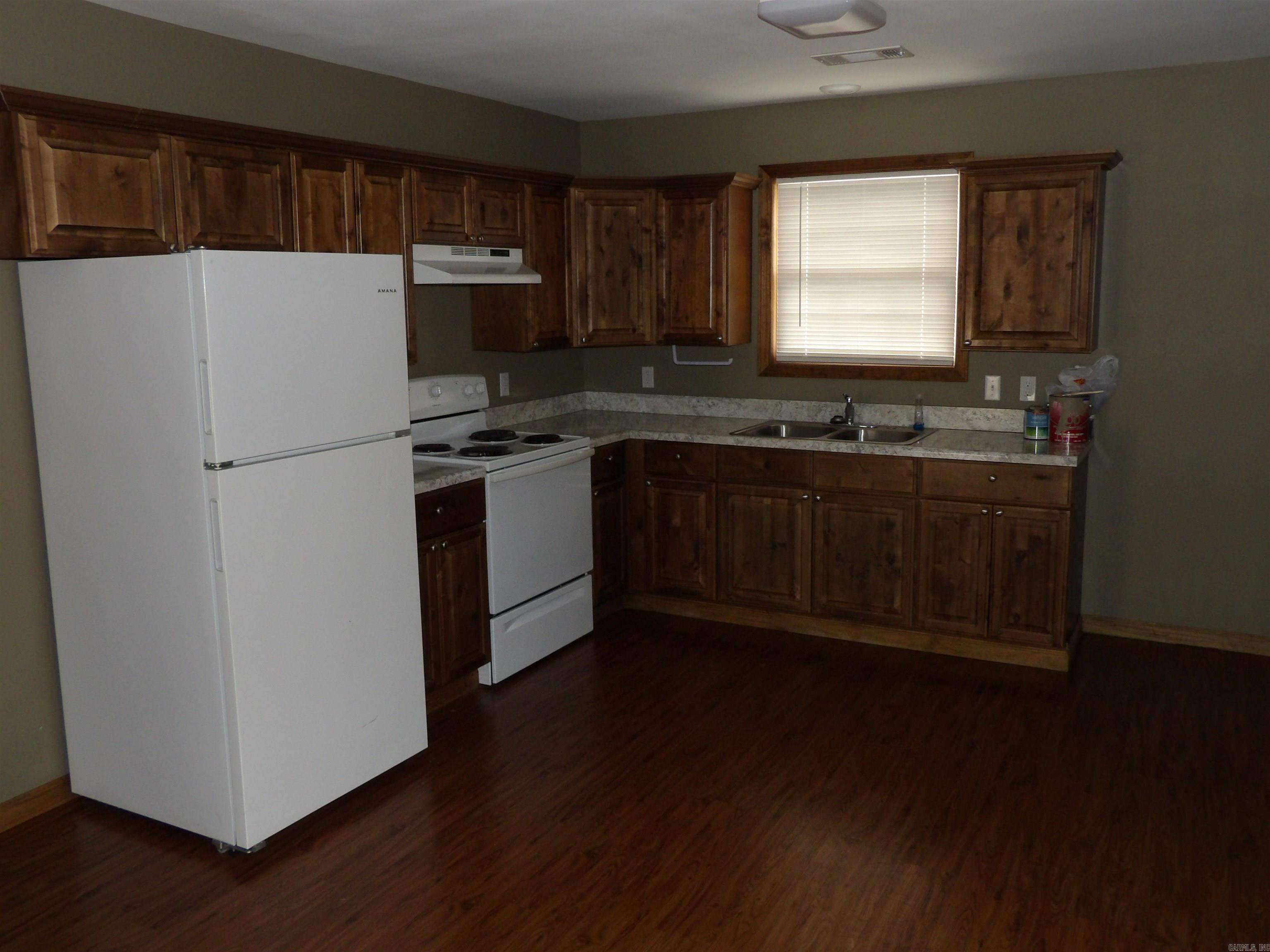 Metes & Bounds - Commercial Sale