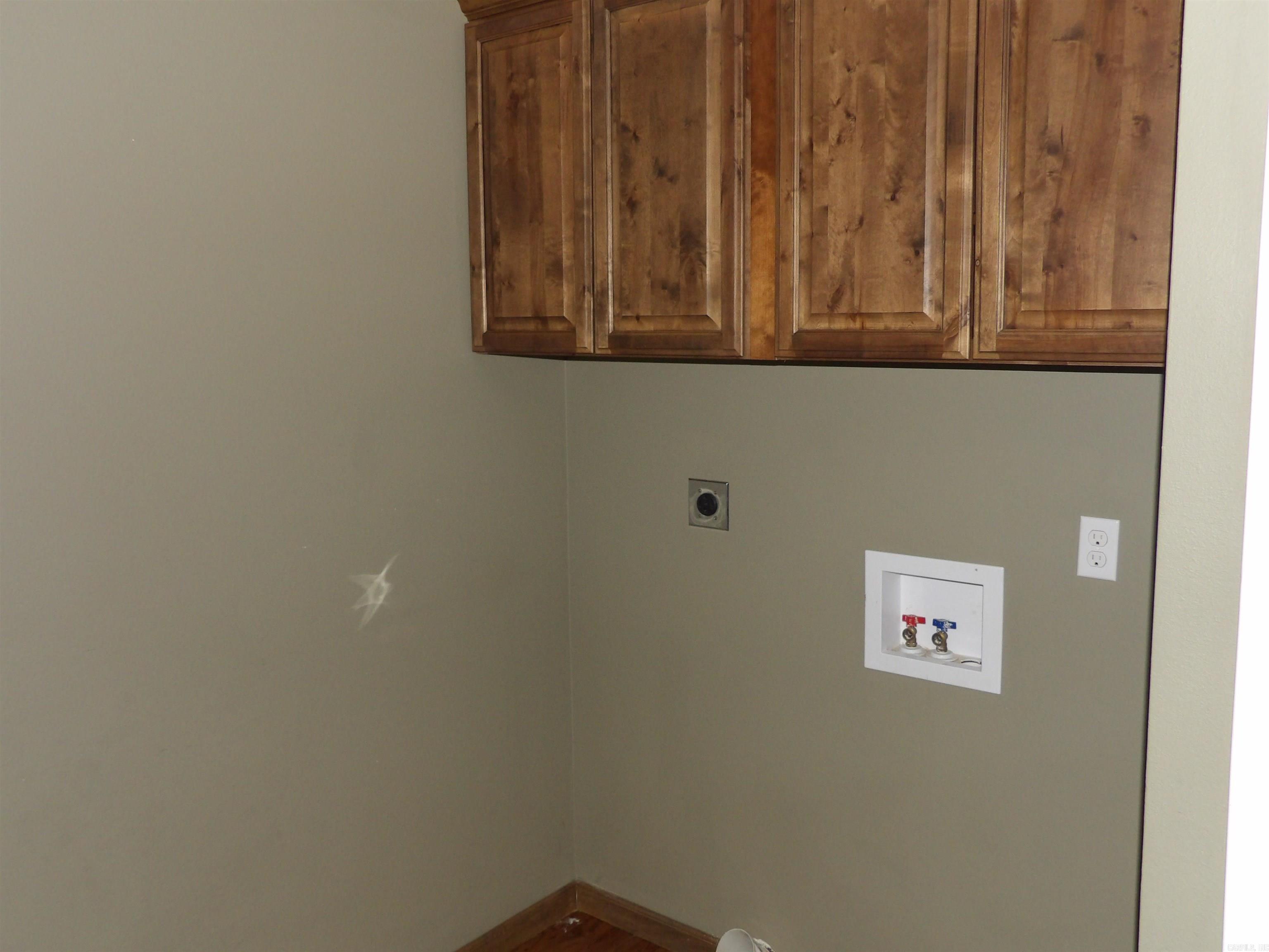 Metes & Bounds - Commercial Sale