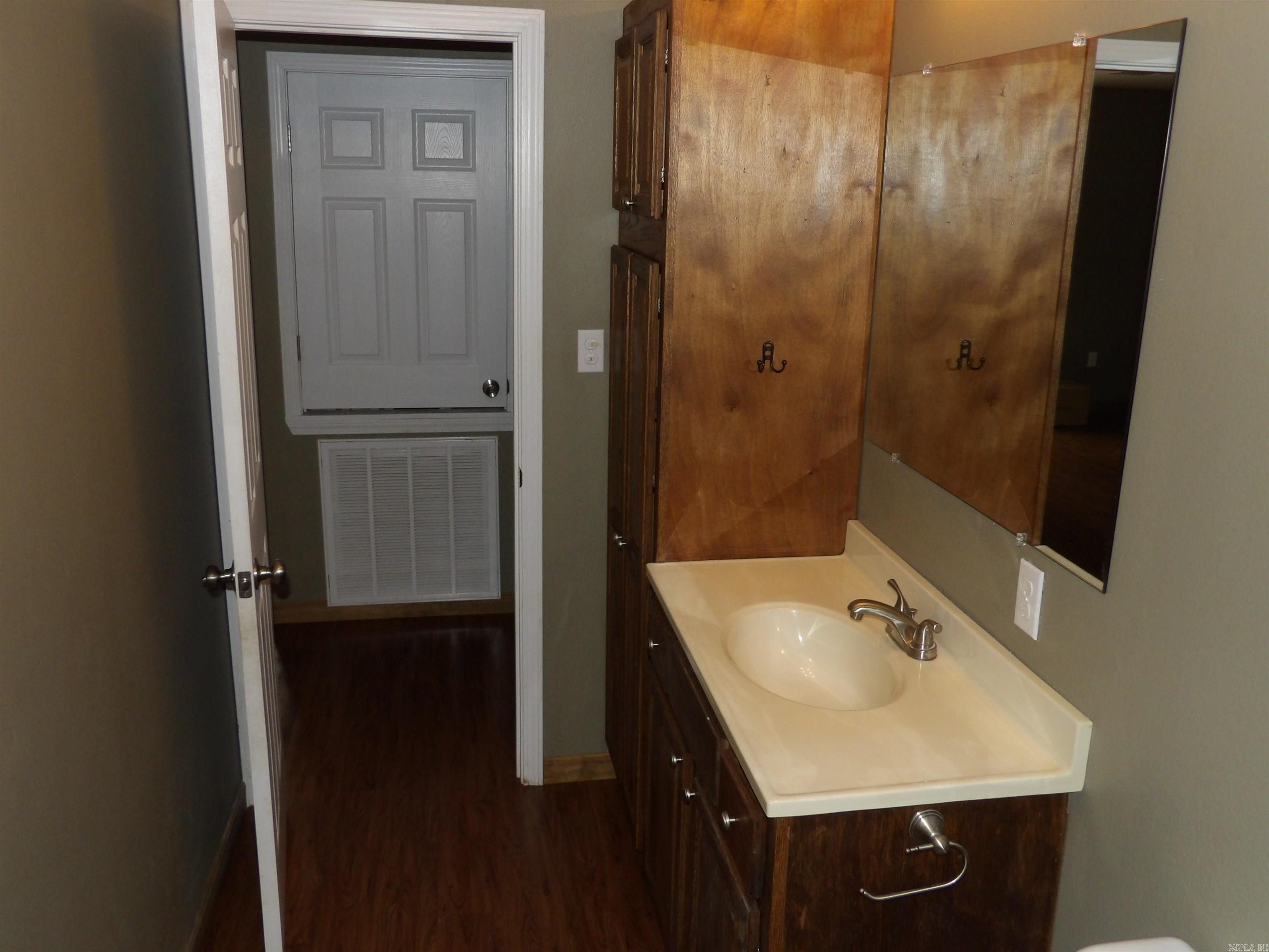 Metes & Bounds - Commercial Sale