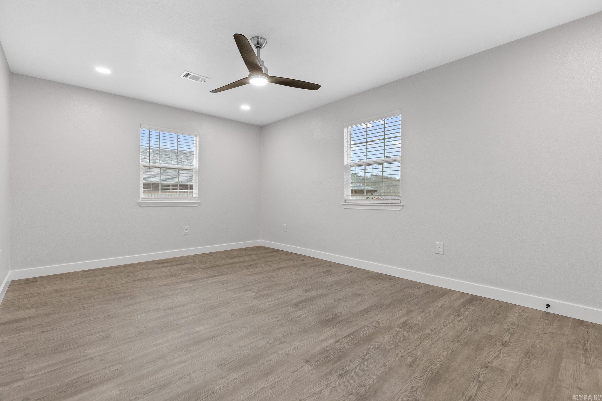 KINGWOOD PLACE - Residential