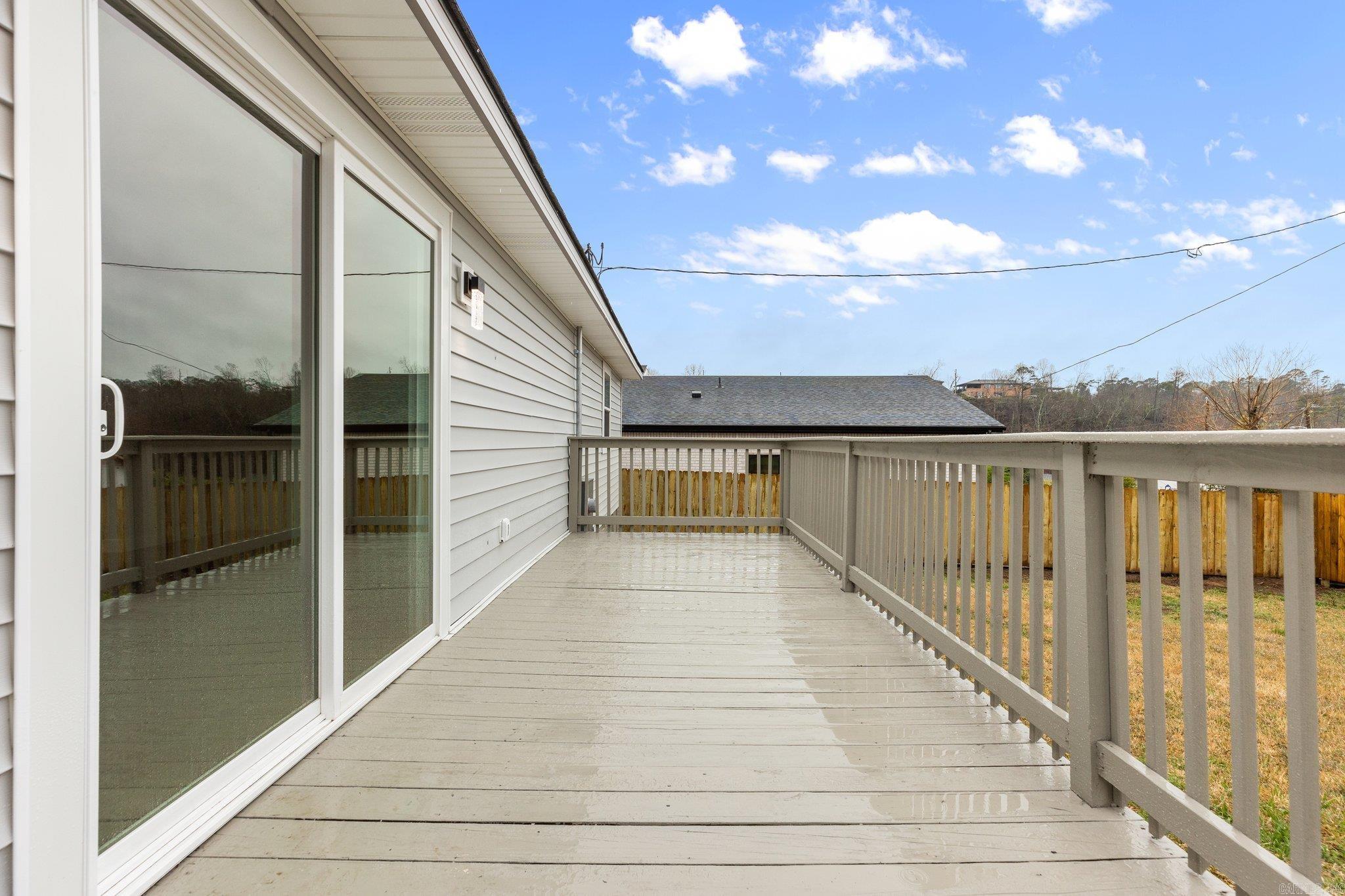 KINGWOOD PLACE - Residential