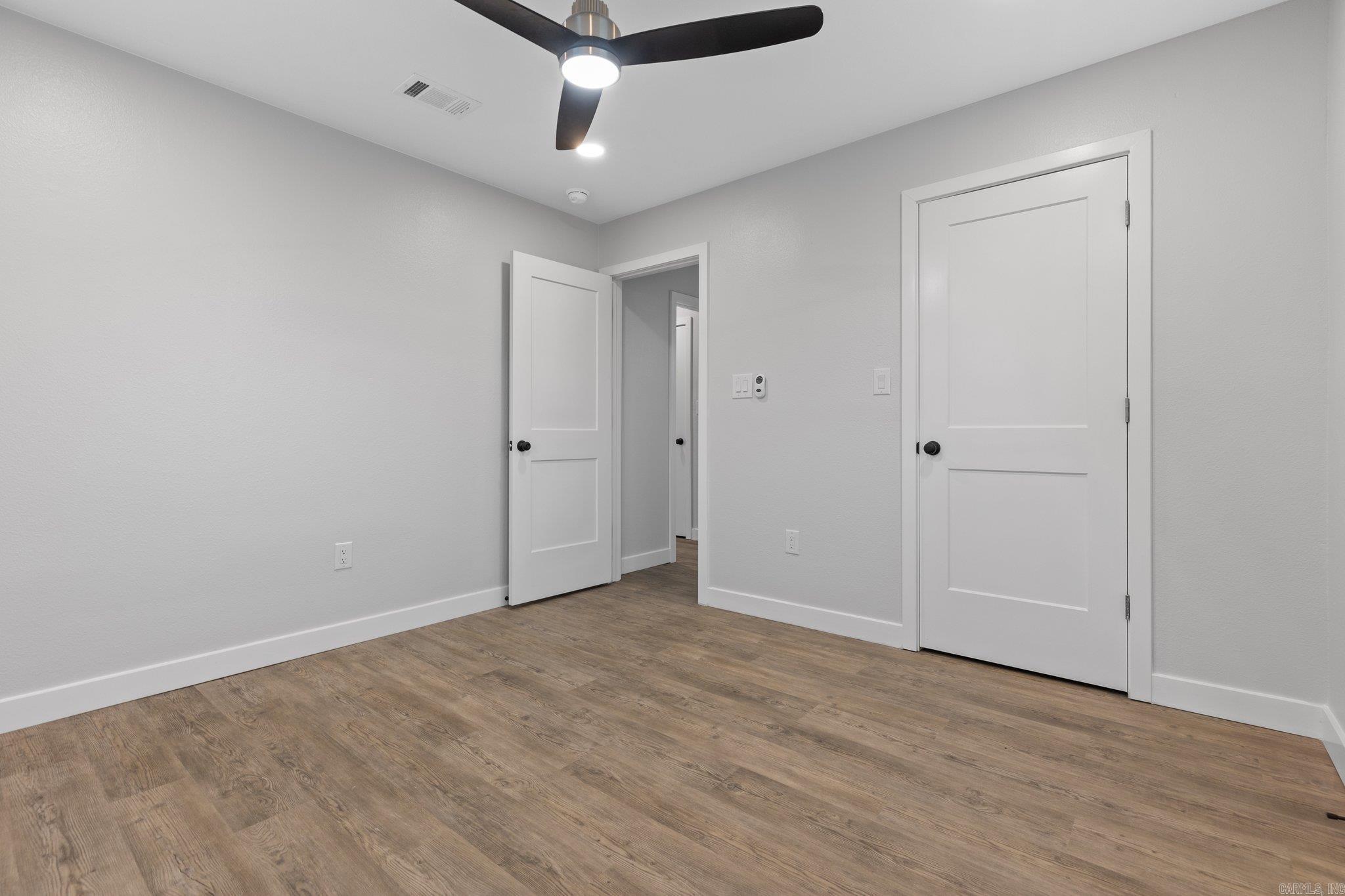 KINGWOOD PLACE - Residential