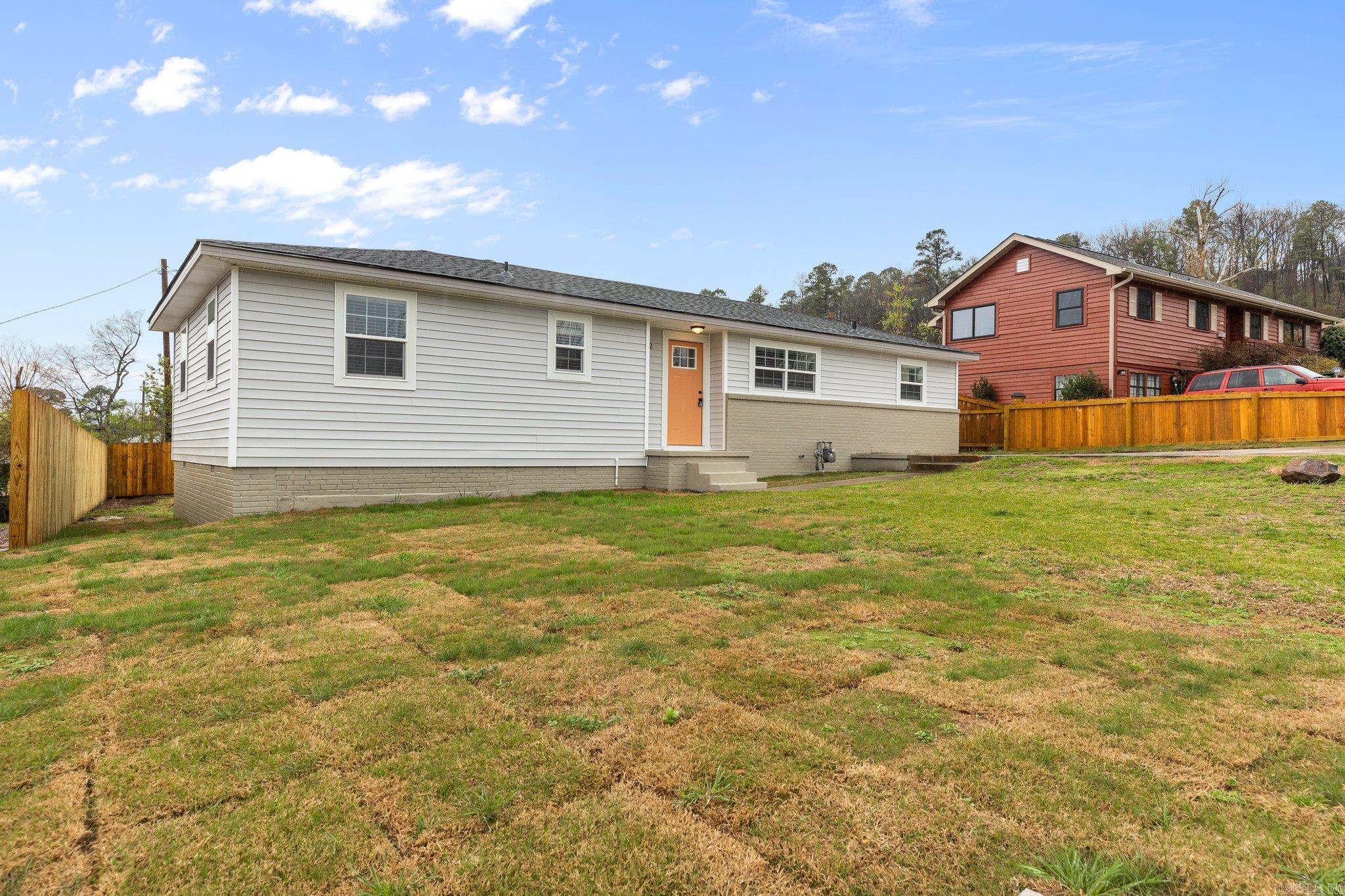 KINGWOOD PLACE - Residential