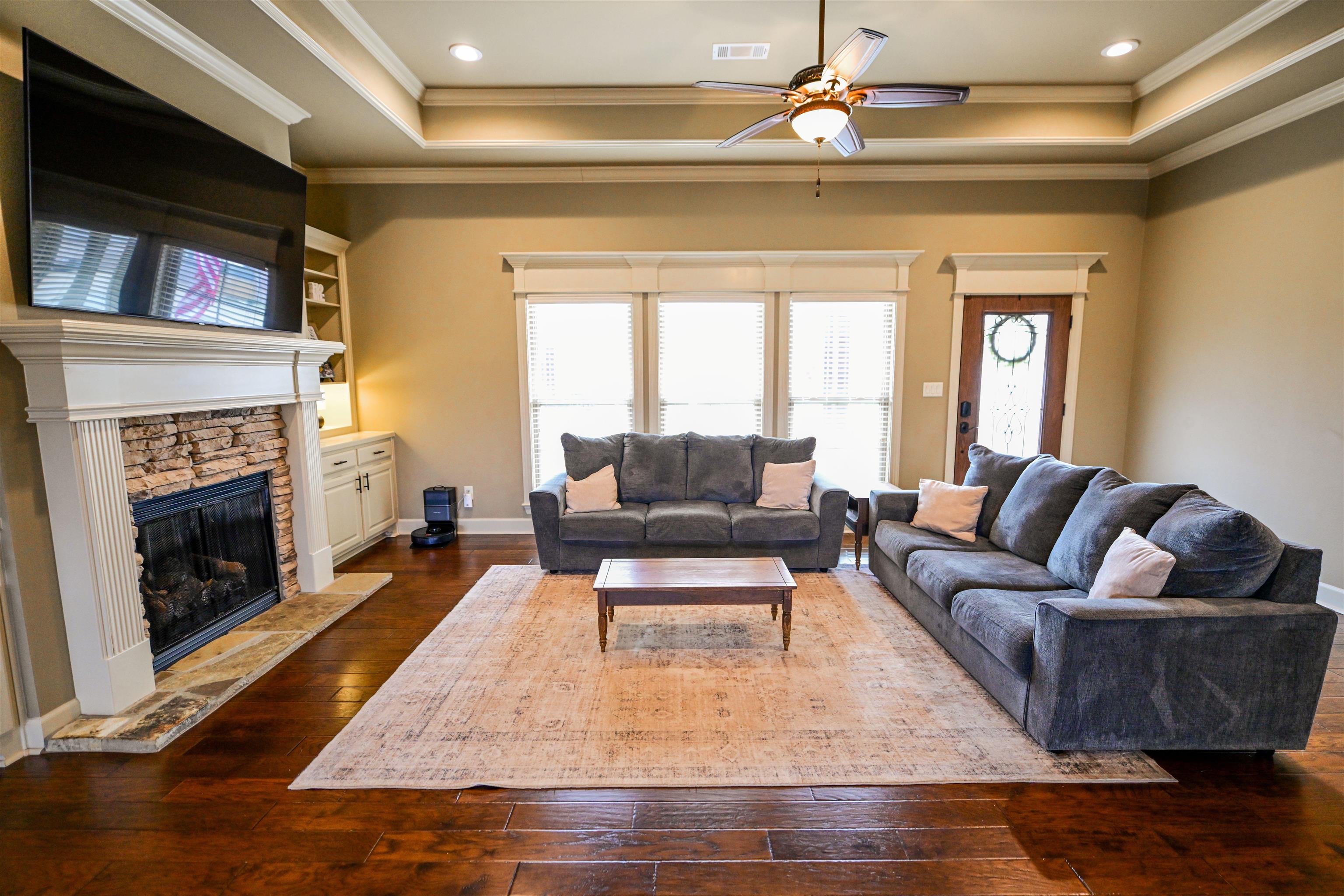 COLDWATER CREEK - Residential