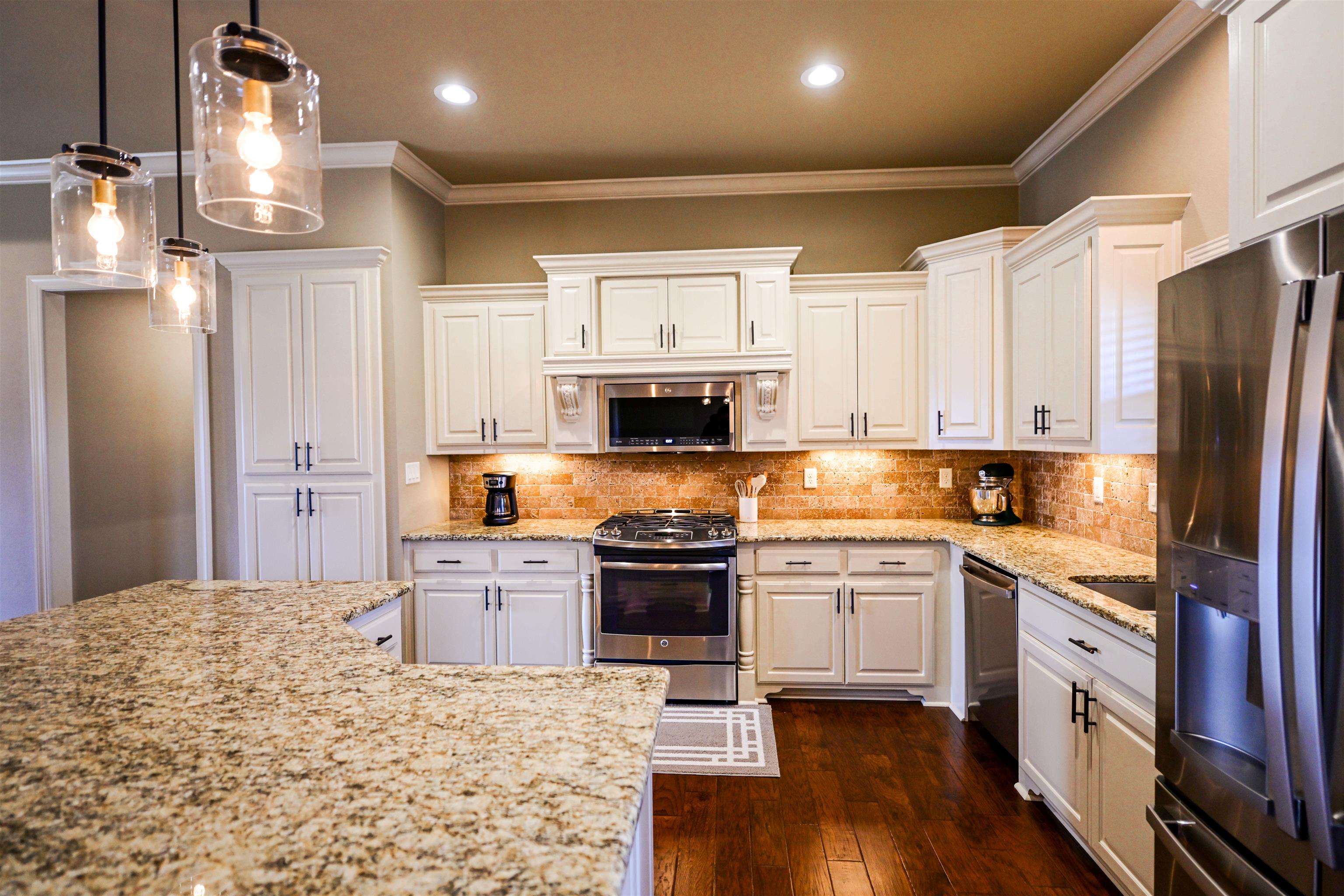 COLDWATER CREEK - Residential