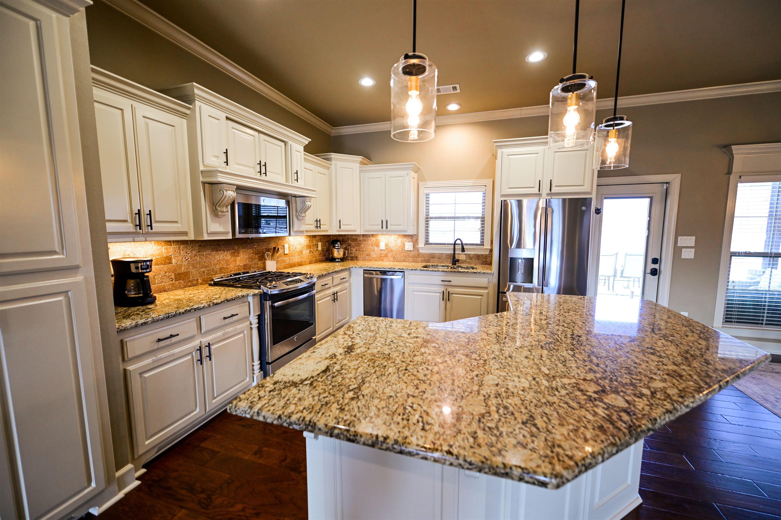 COLDWATER CREEK - Residential