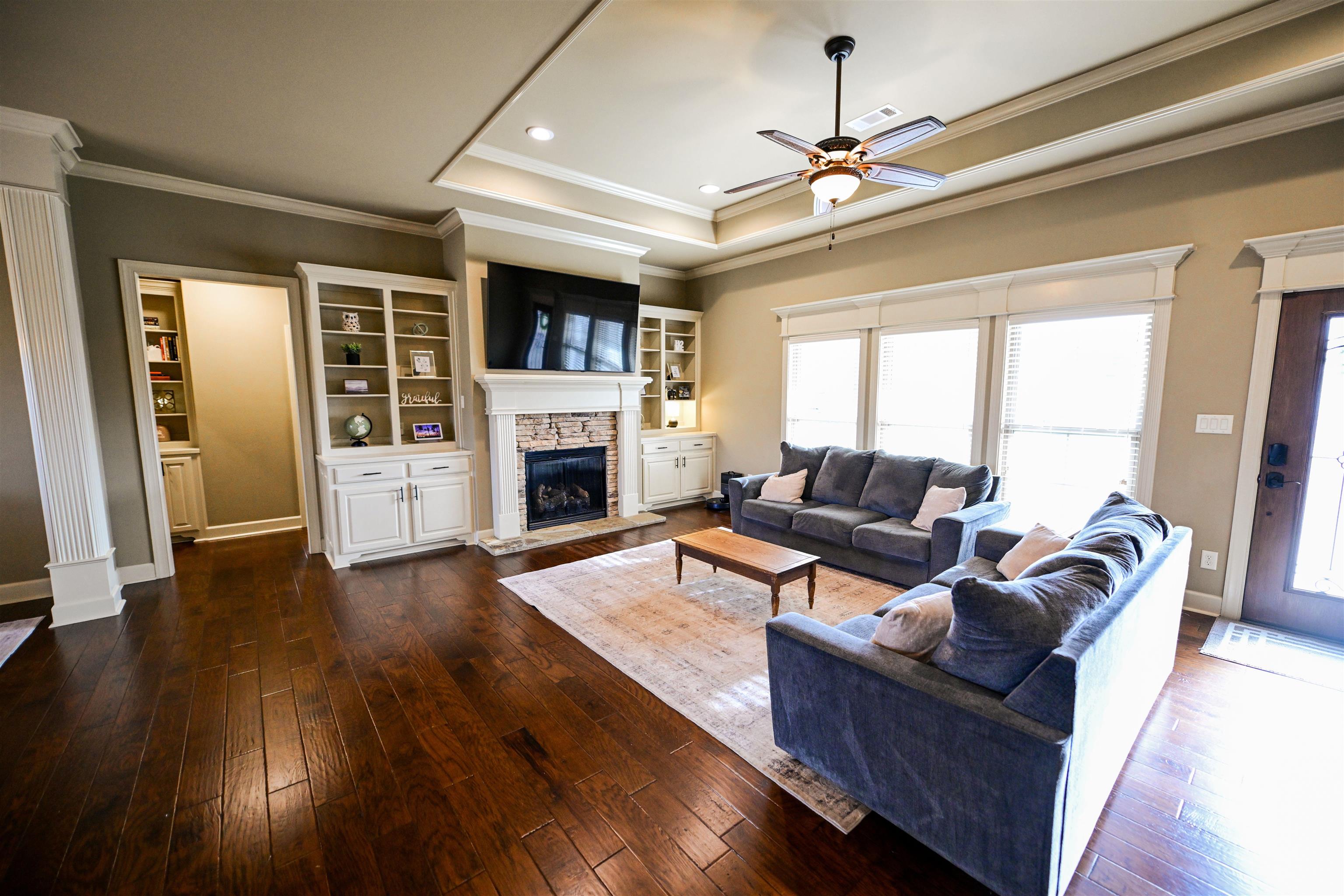 COLDWATER CREEK - Residential