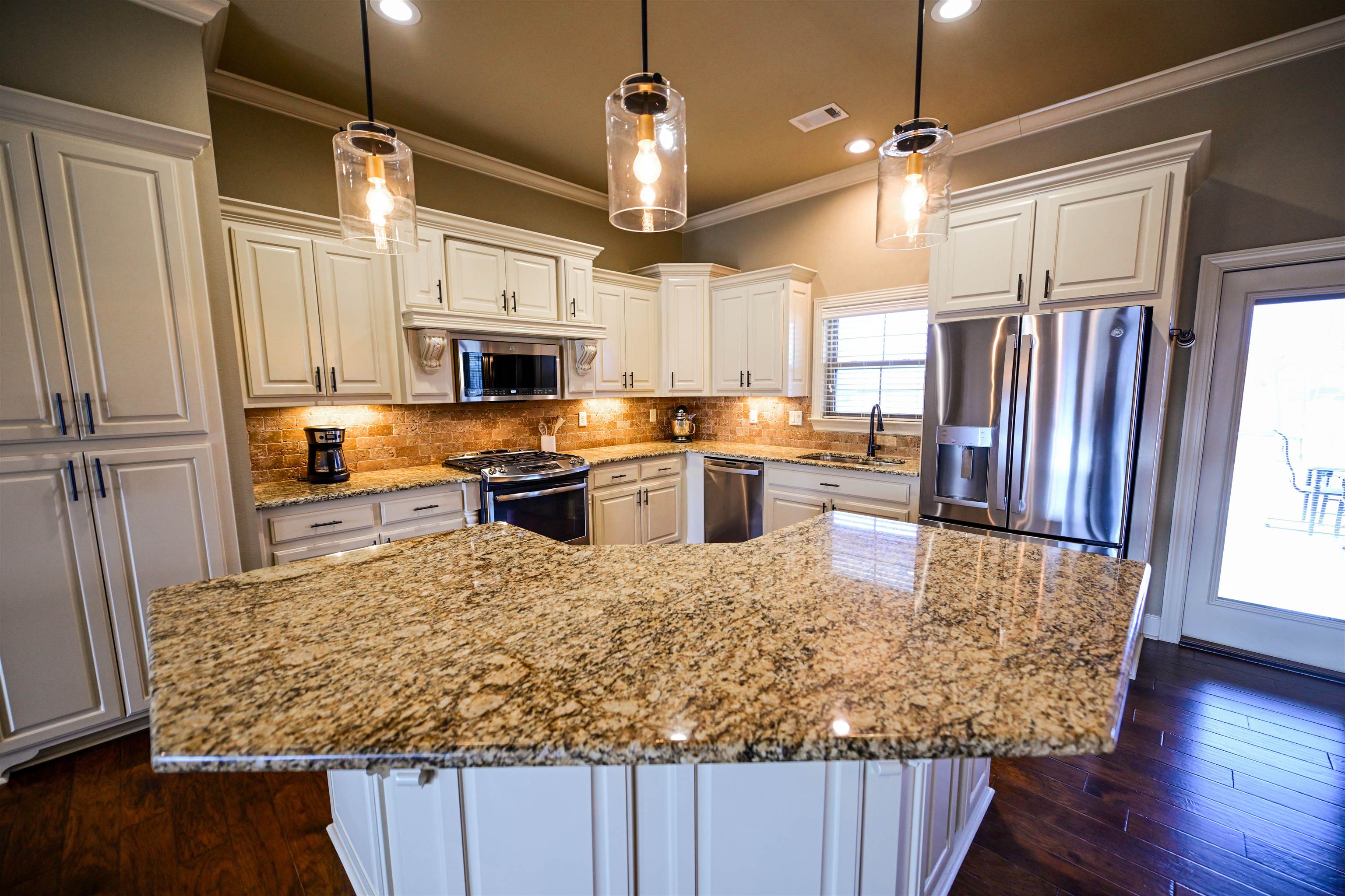 COLDWATER CREEK - Residential