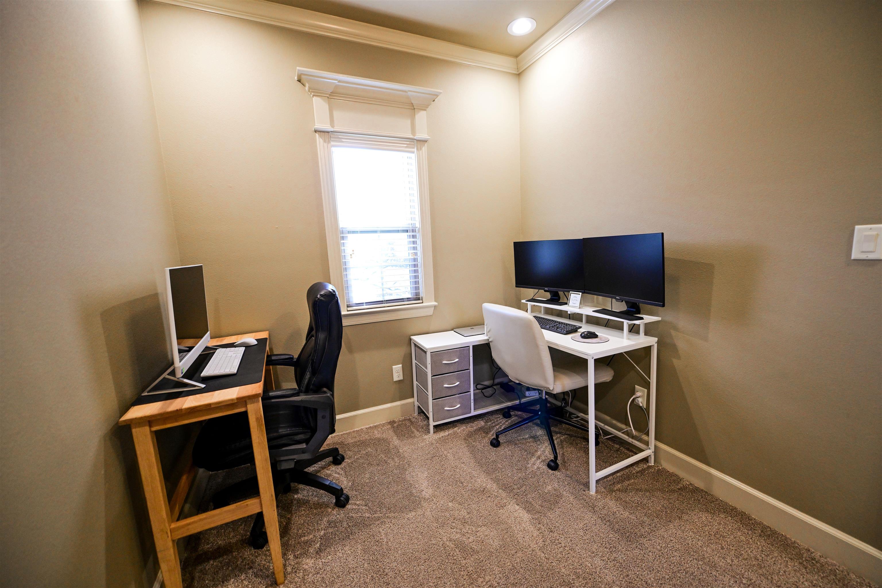 COLDWATER CREEK - Residential