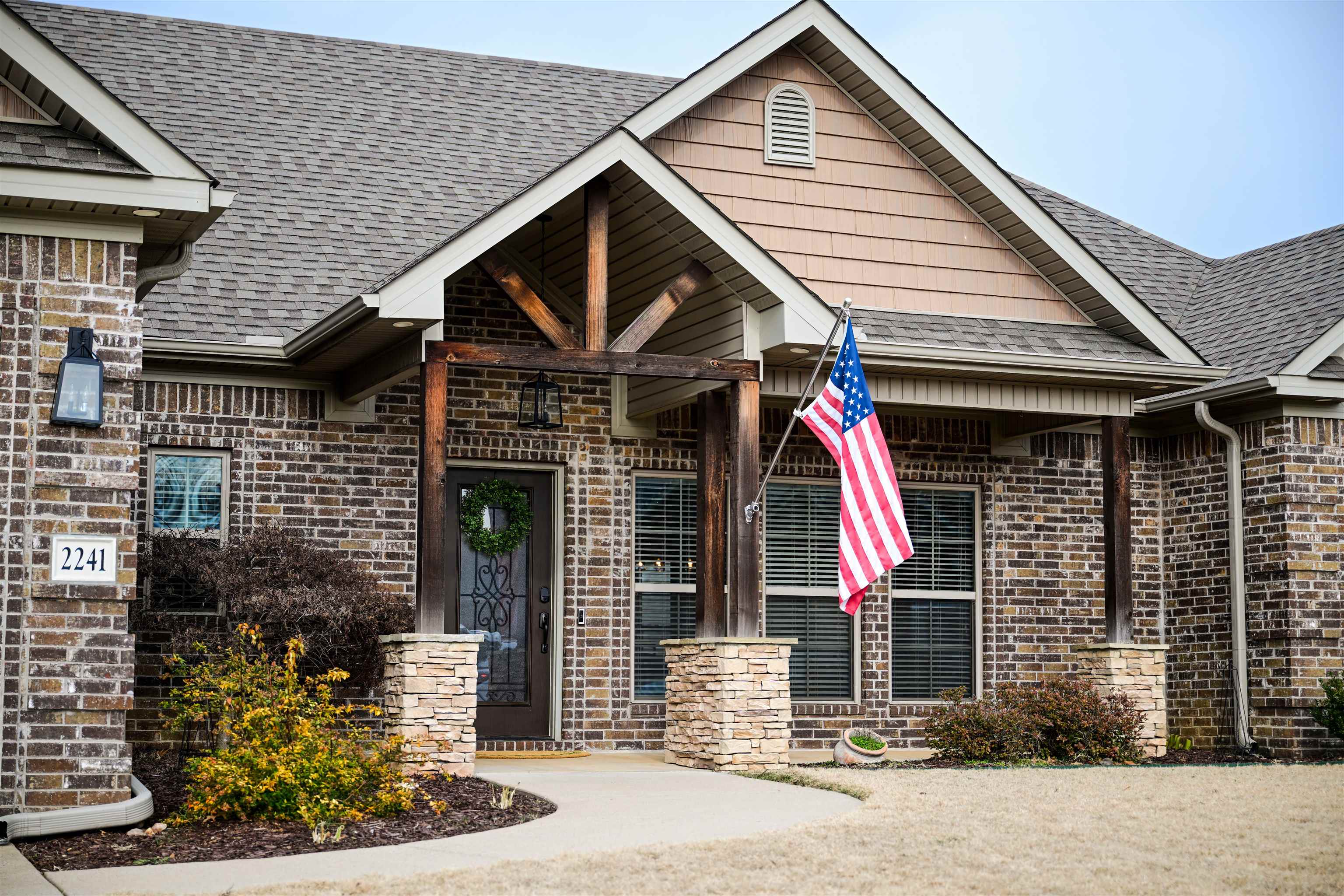 COLDWATER CREEK - Residential