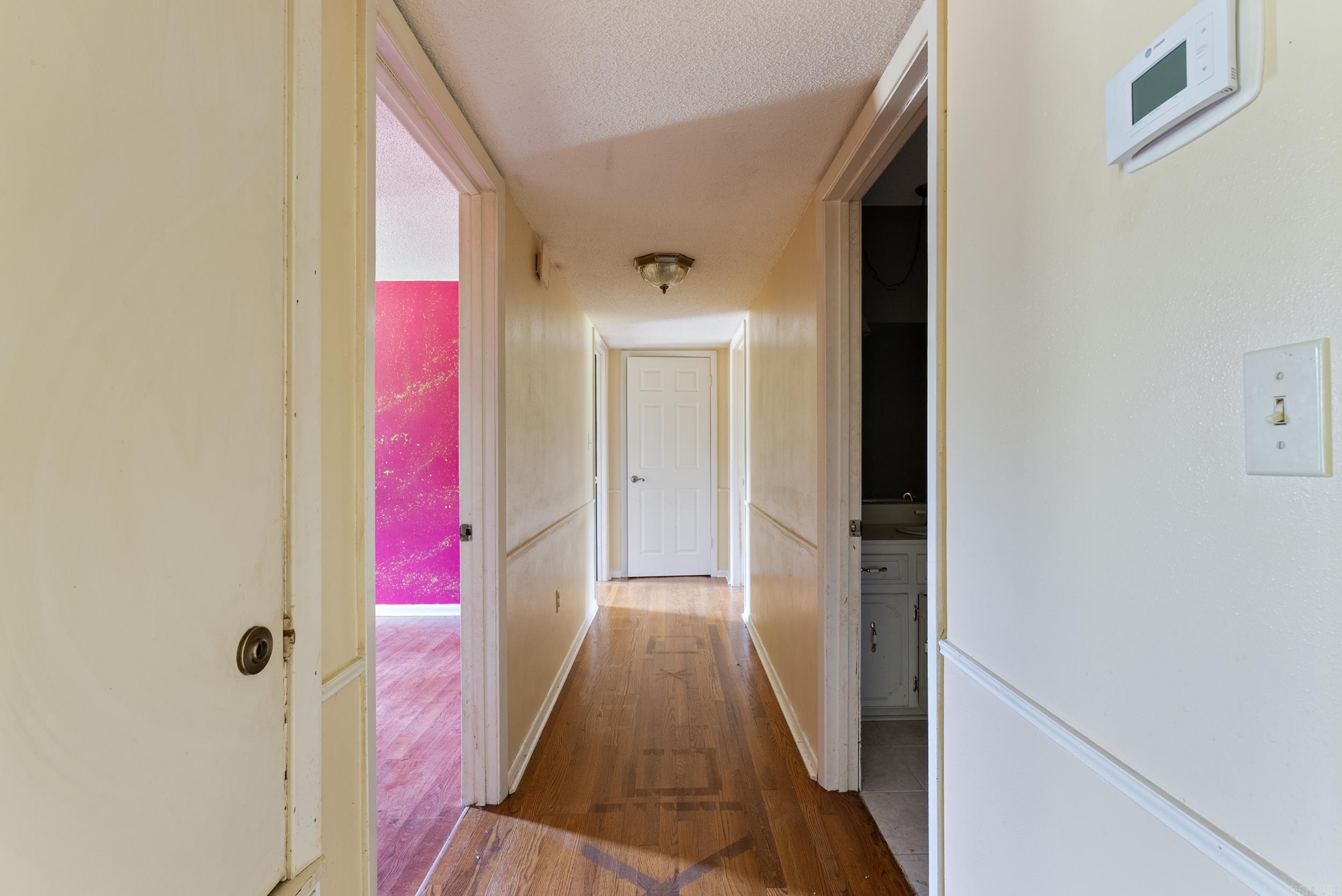 SHADY ACRES - Residential