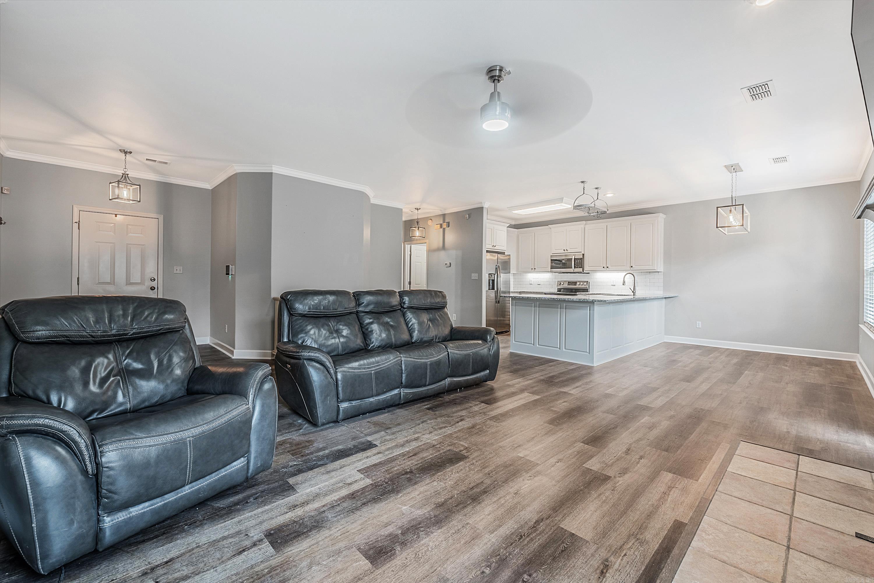 GARDEN OAKS ADDN - Residential