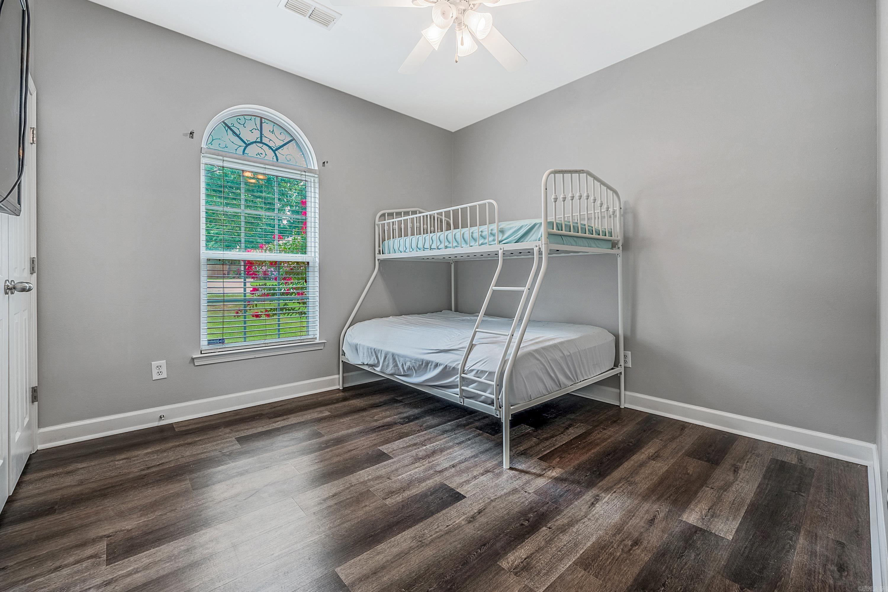 GARDEN OAKS ADDN - Residential