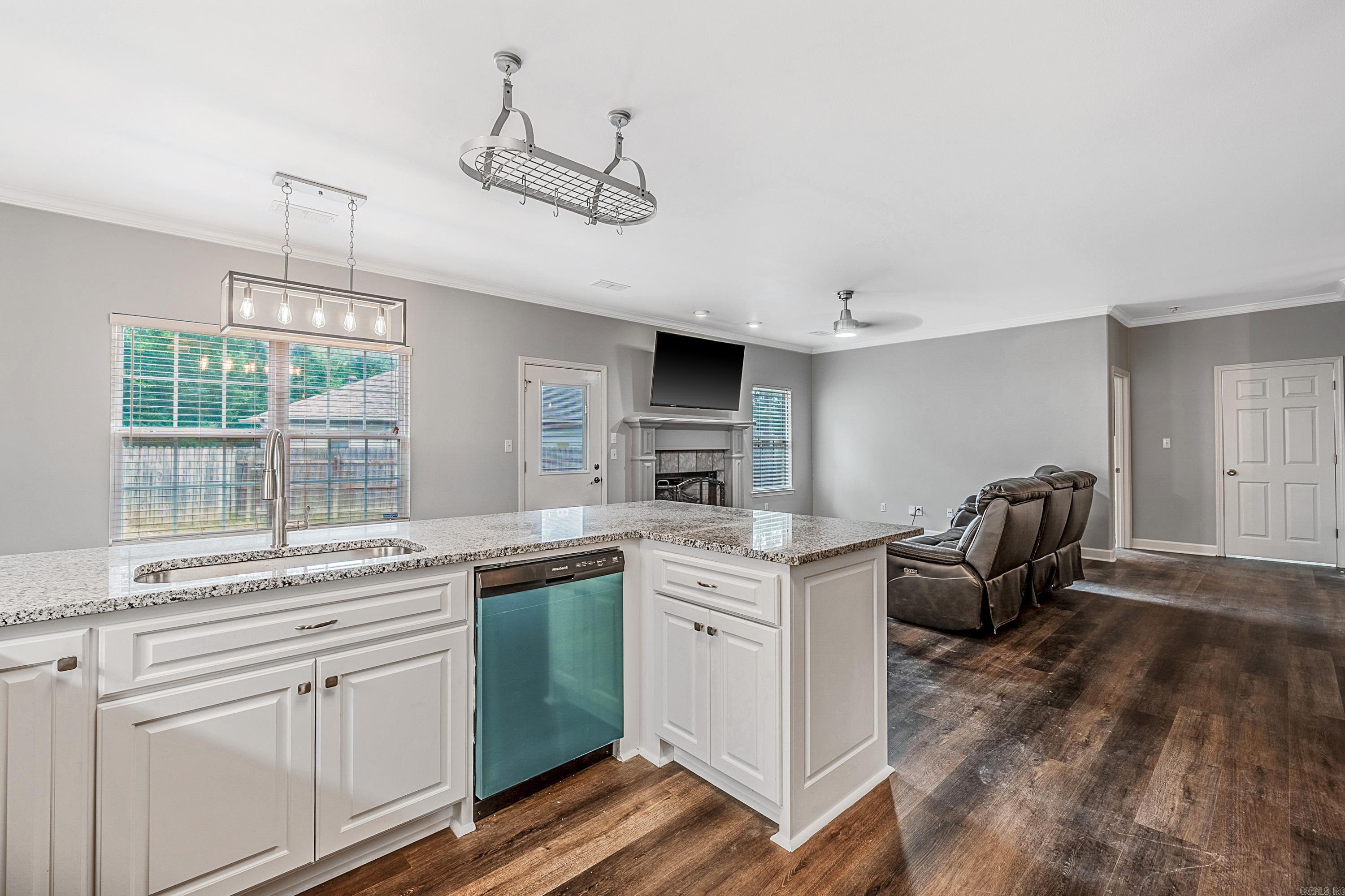 GARDEN OAKS ADDN - Residential