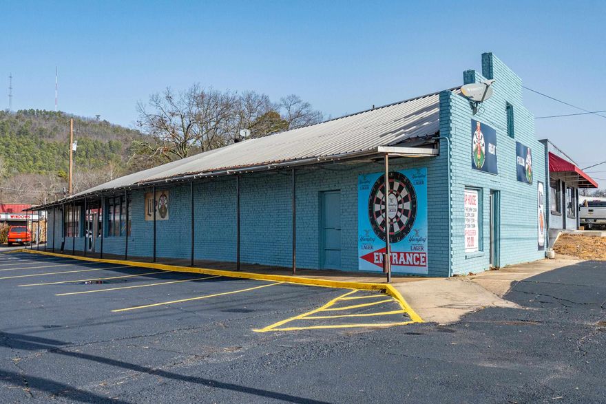 *** Attention *** Turn key business. Maintained as an operating Non Profit 501 C7 - Private Club. The Tap House Club offers every business owners dream. Tax exempt profits. This is a once in a million opportunity! Call agent for details! Tap House Club has the most taps in Hot Springs at 27 with room for more! Boasting the cleanest, nicest bar in HS with so many upgrades, updates, remodeling, furniture, fixtures, bar equipment, tables, chairs, stage, DJ equipment, and lighting. New spray foam insulation blown in with fire retardant black paint to code and a new fire lite wet/dry sprinkler and fire suppression system throughout in 2023'. New stage and DJ equipment. Murals by local artist. Look for list in associated docs. Opportunities! Opportunities! Opportunities!
