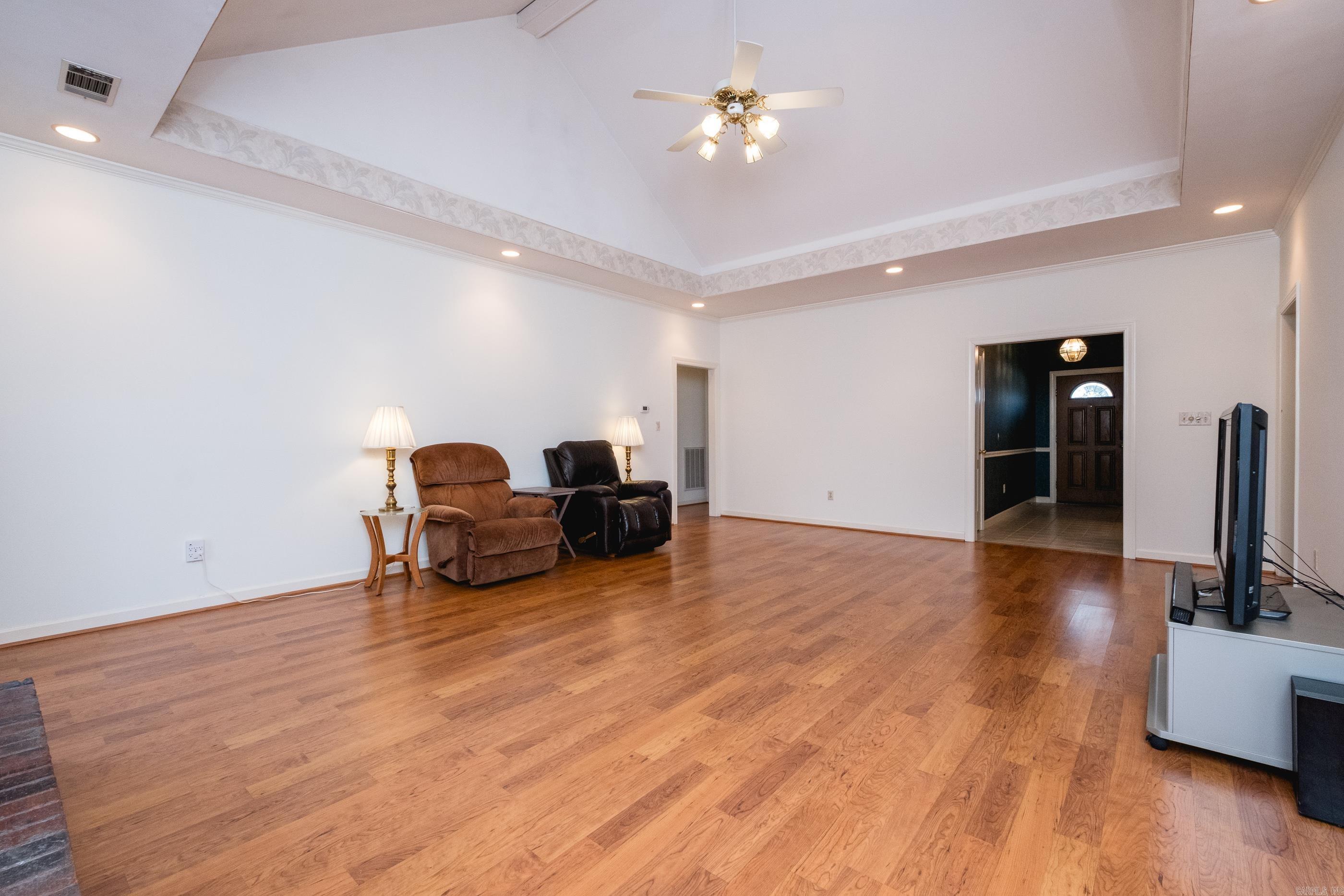 ST THOMAS ADDN - Residential