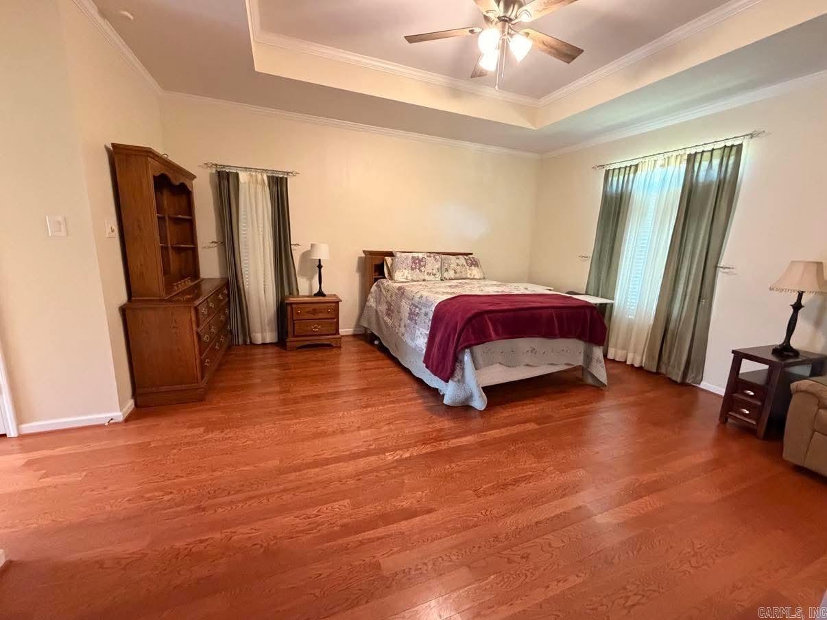 SHERRYLANE COUNTRY - Residential