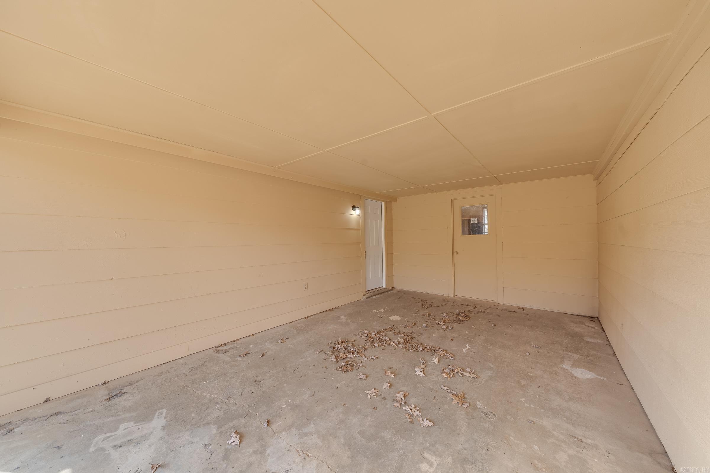 Metes & Bounds - Residential